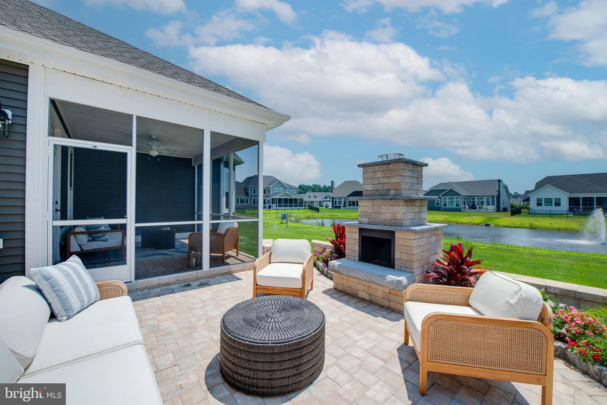 20346 HONEYSUCKLE DRIVE