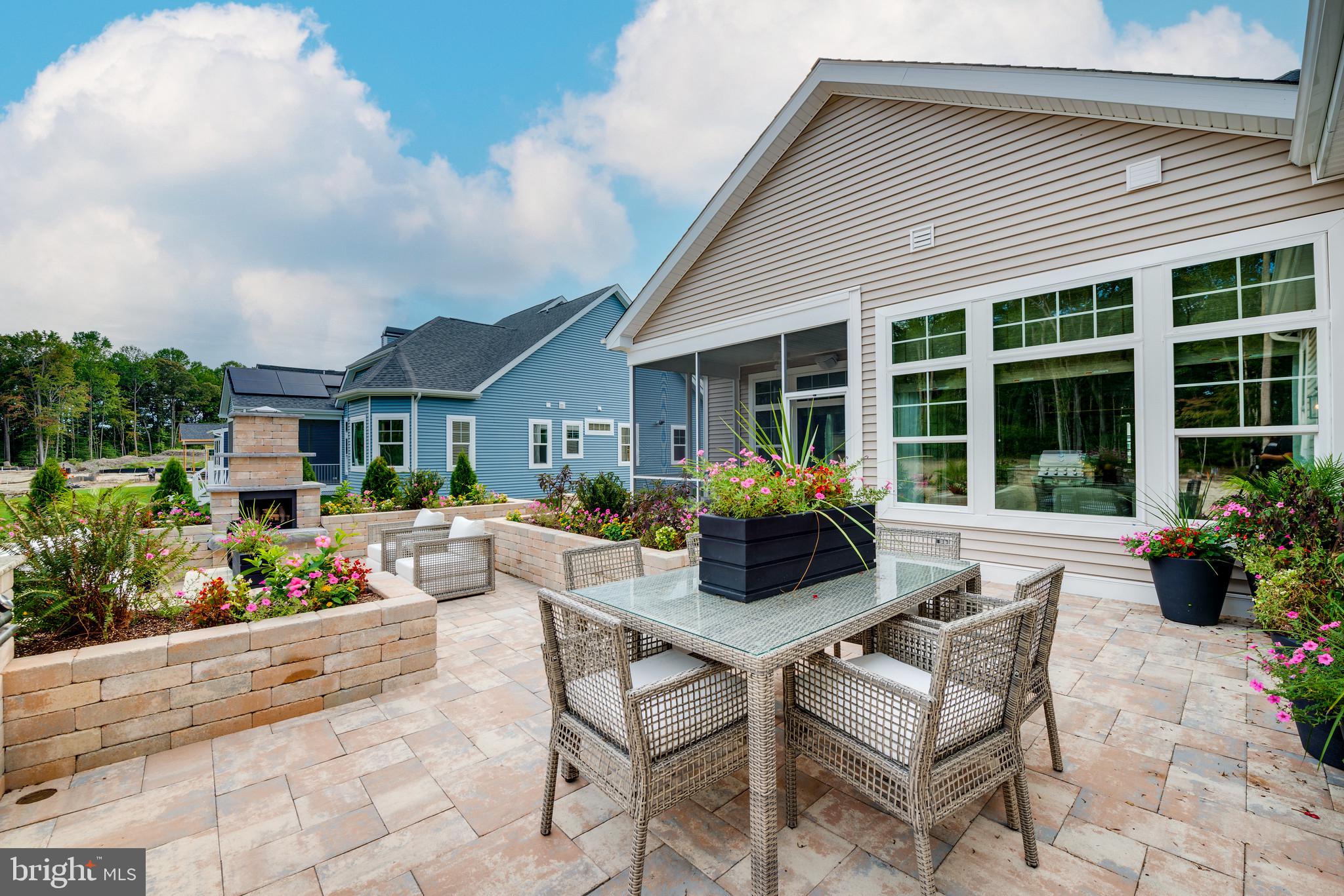 20342 HONEYSUCKLE DRIVE