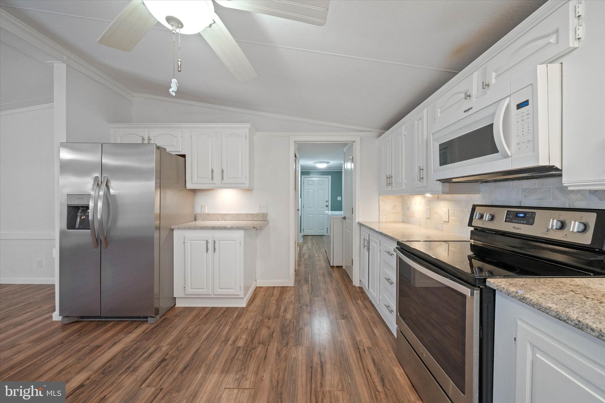 33409 HARTFORD COURT