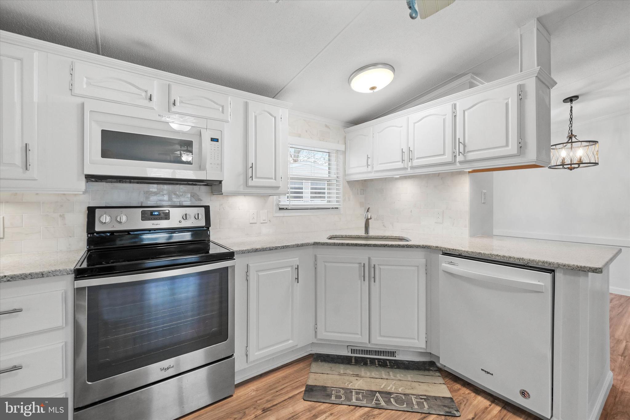 33409 HARTFORD COURT