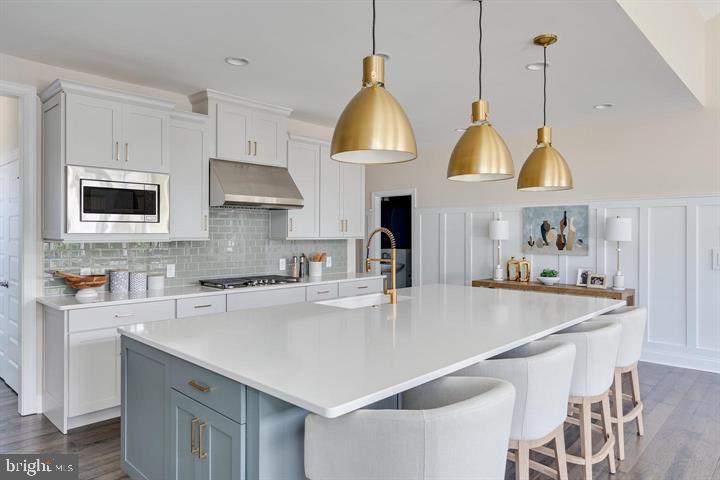 8789 DAHLIA DRIVE