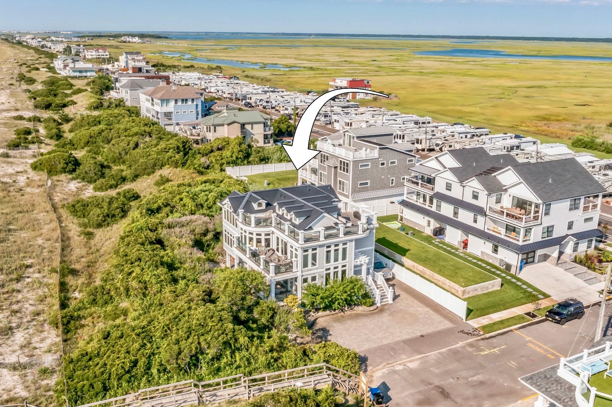 10 E Prescott Avenue