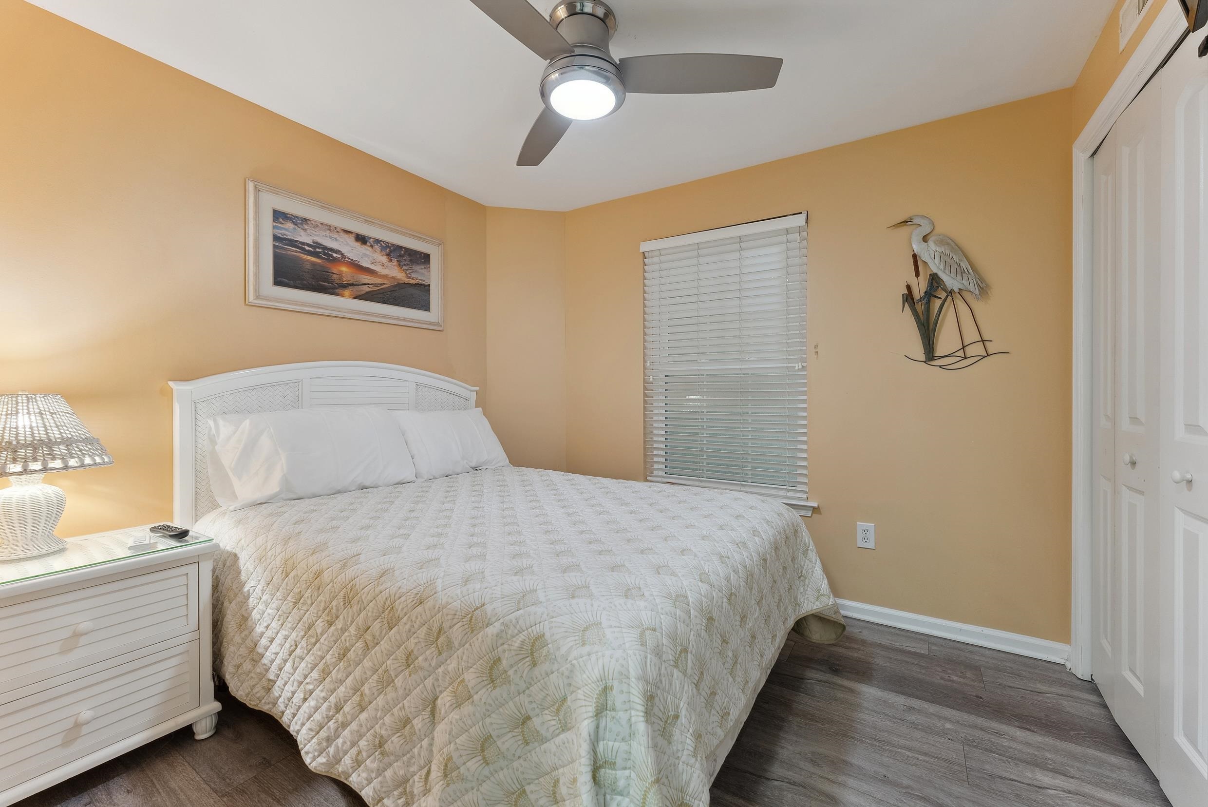 106 W Spruce Avenue Unit: 207