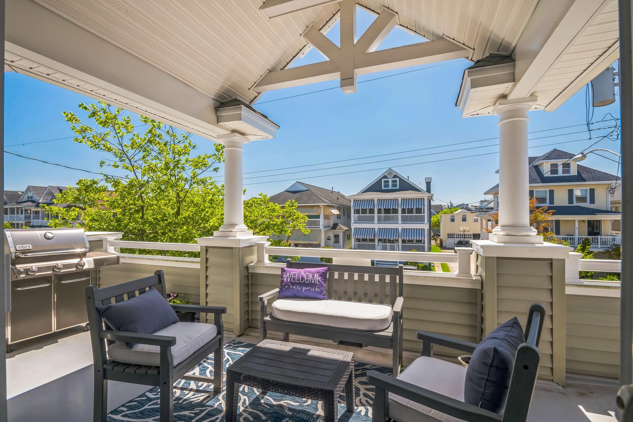 839 Park Place Unit: 2