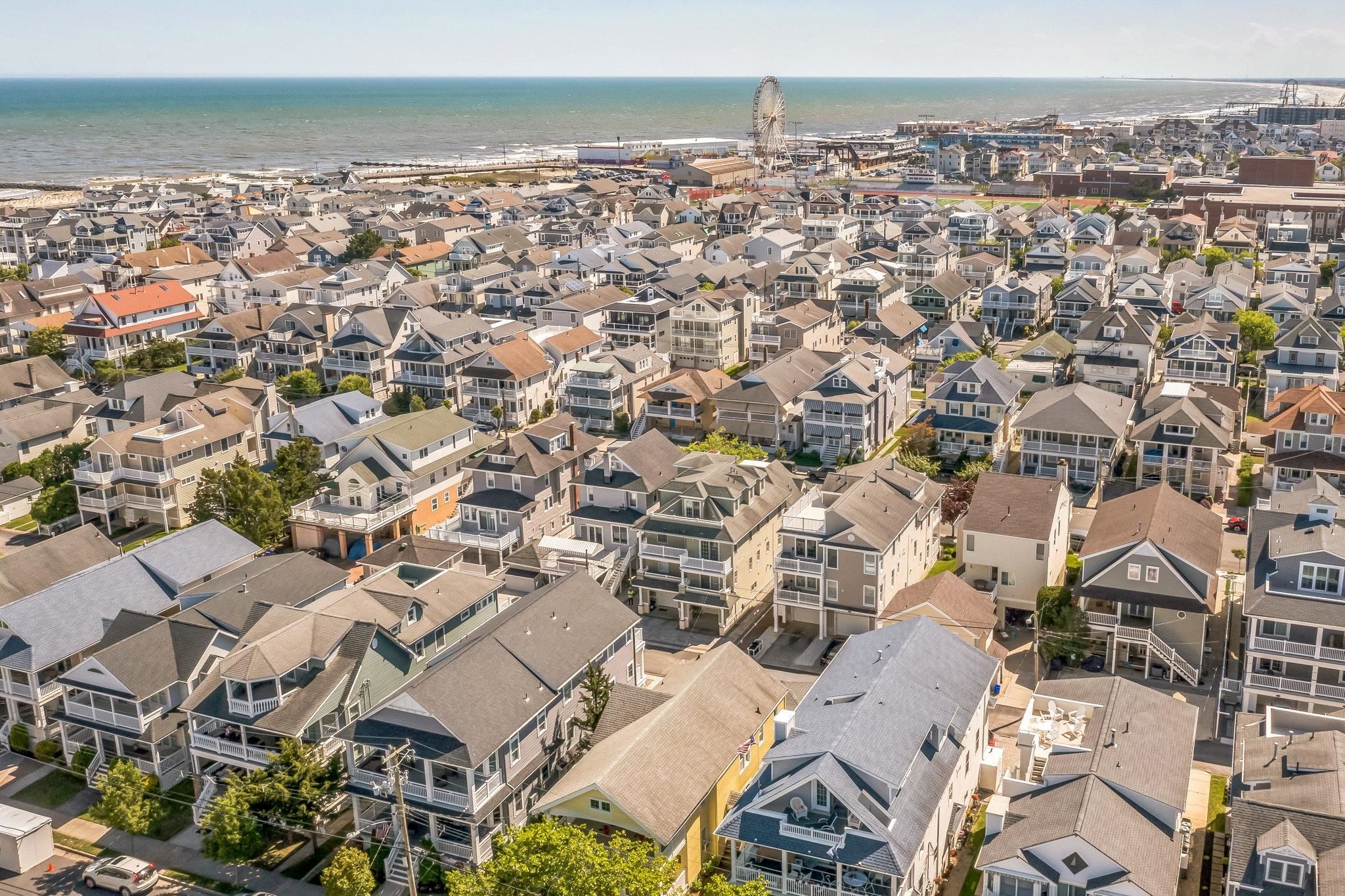 839 Park Place Unit: 2