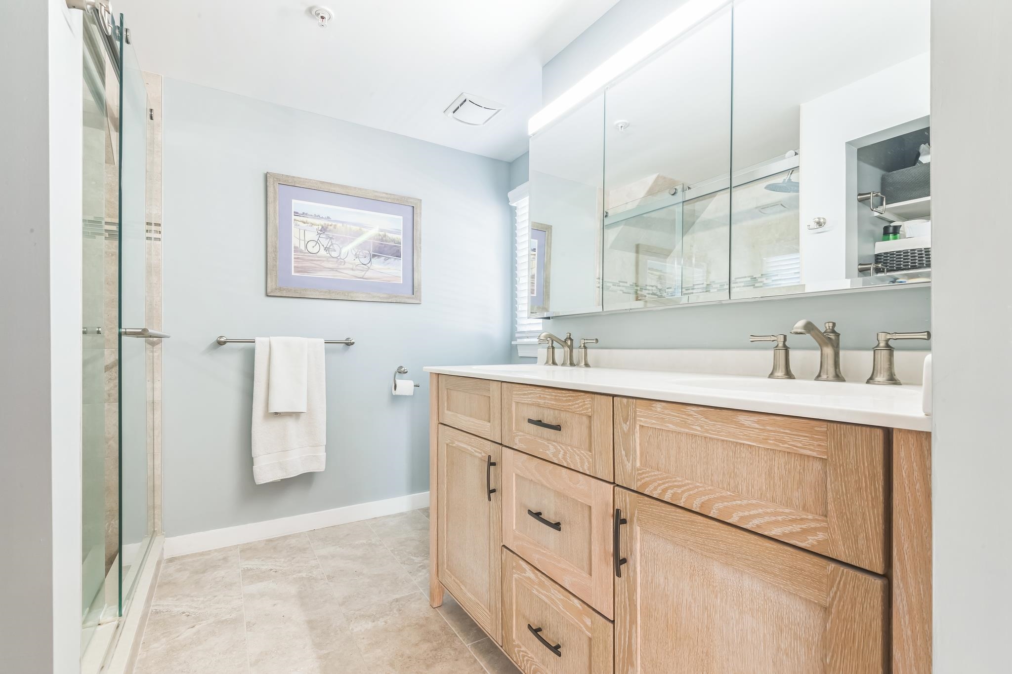 839 Park Place Unit: 2