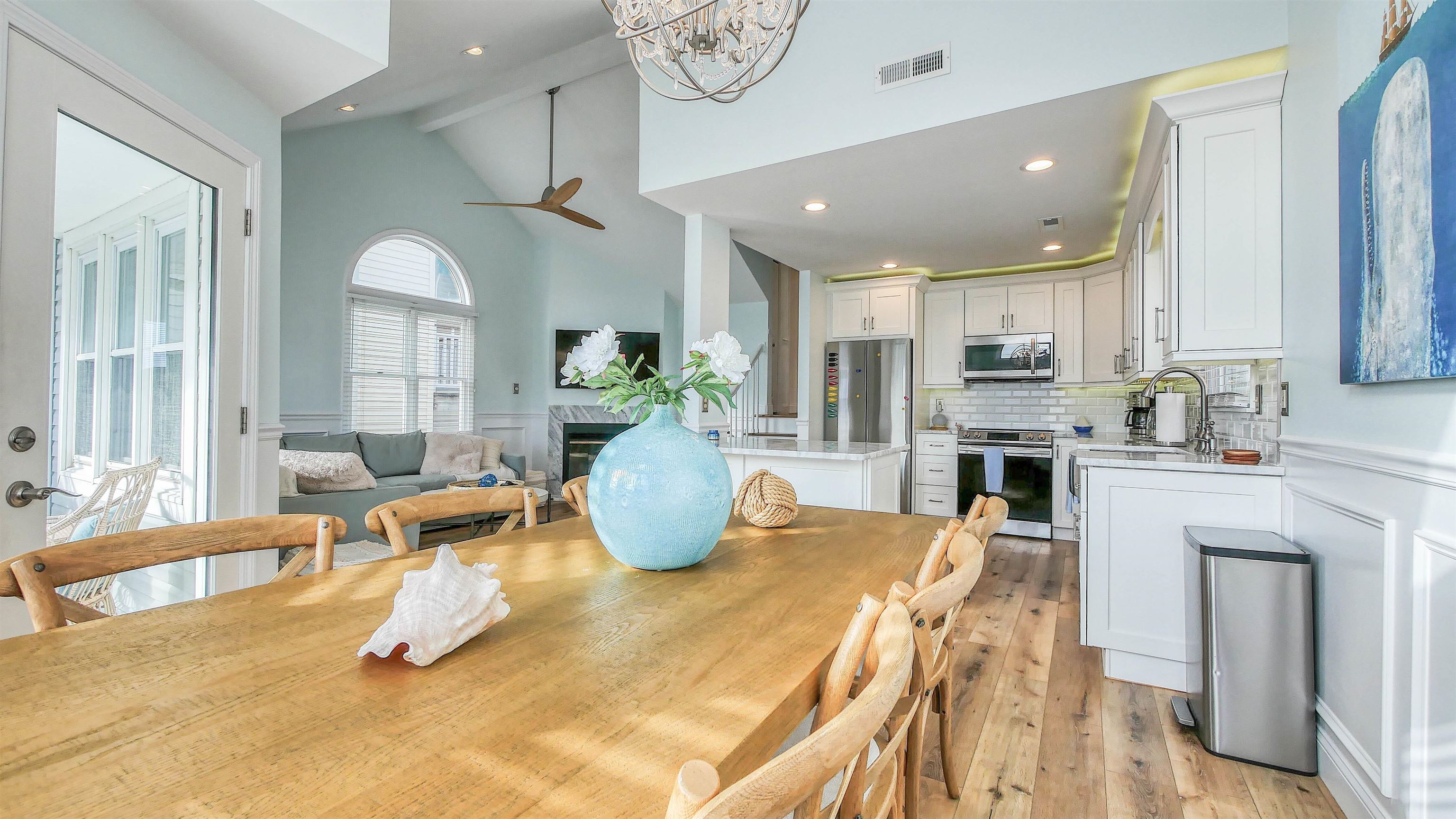 3926 Central Avenue Unit: 2