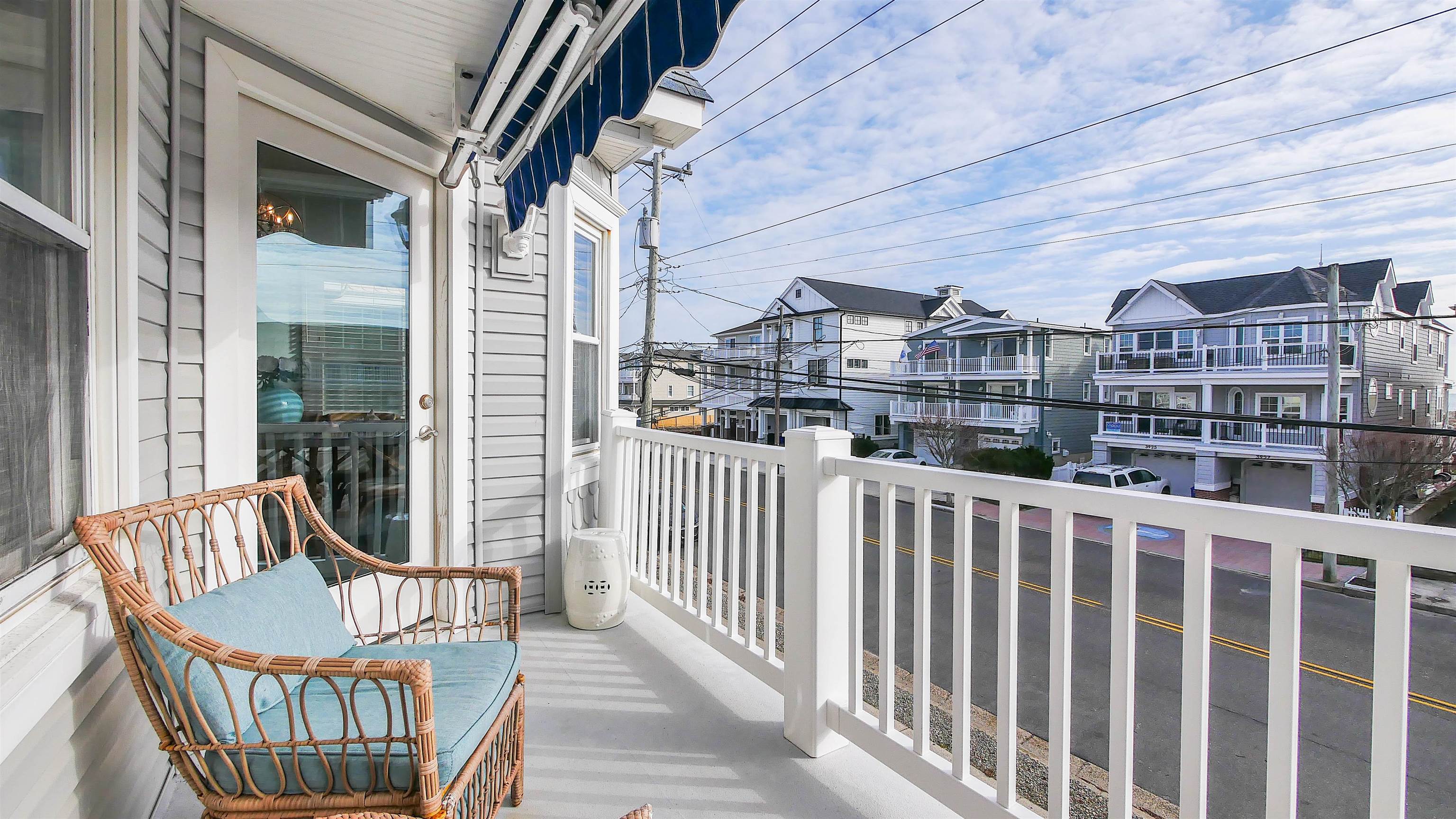 3926 Central Avenue Unit: 2