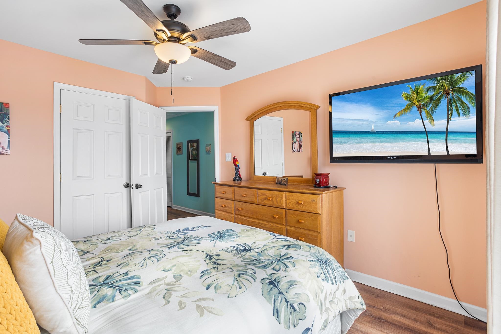 207 Asbury Avenue Unit: 2nd Floor