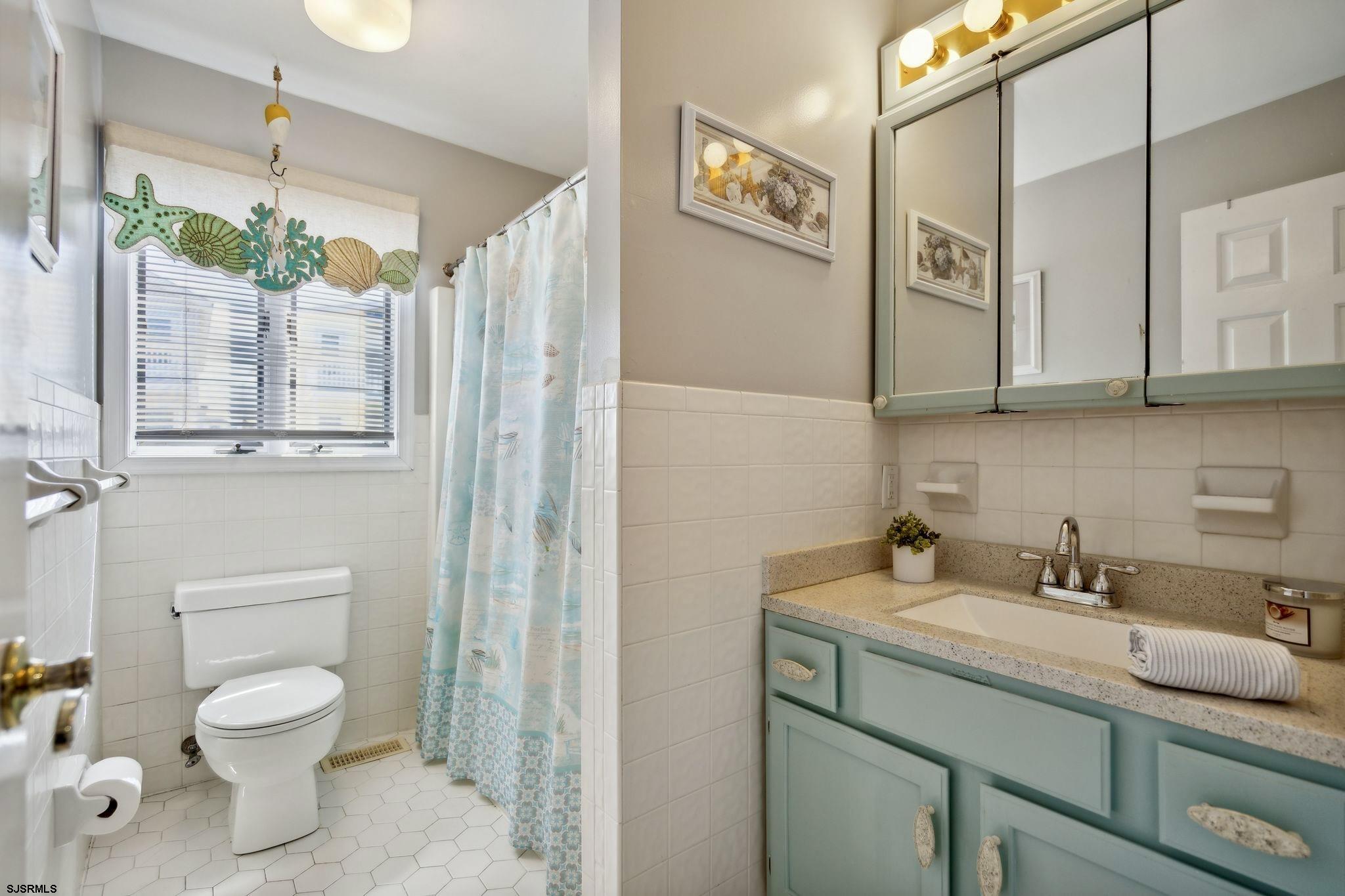 204 56th Street Unit: 1