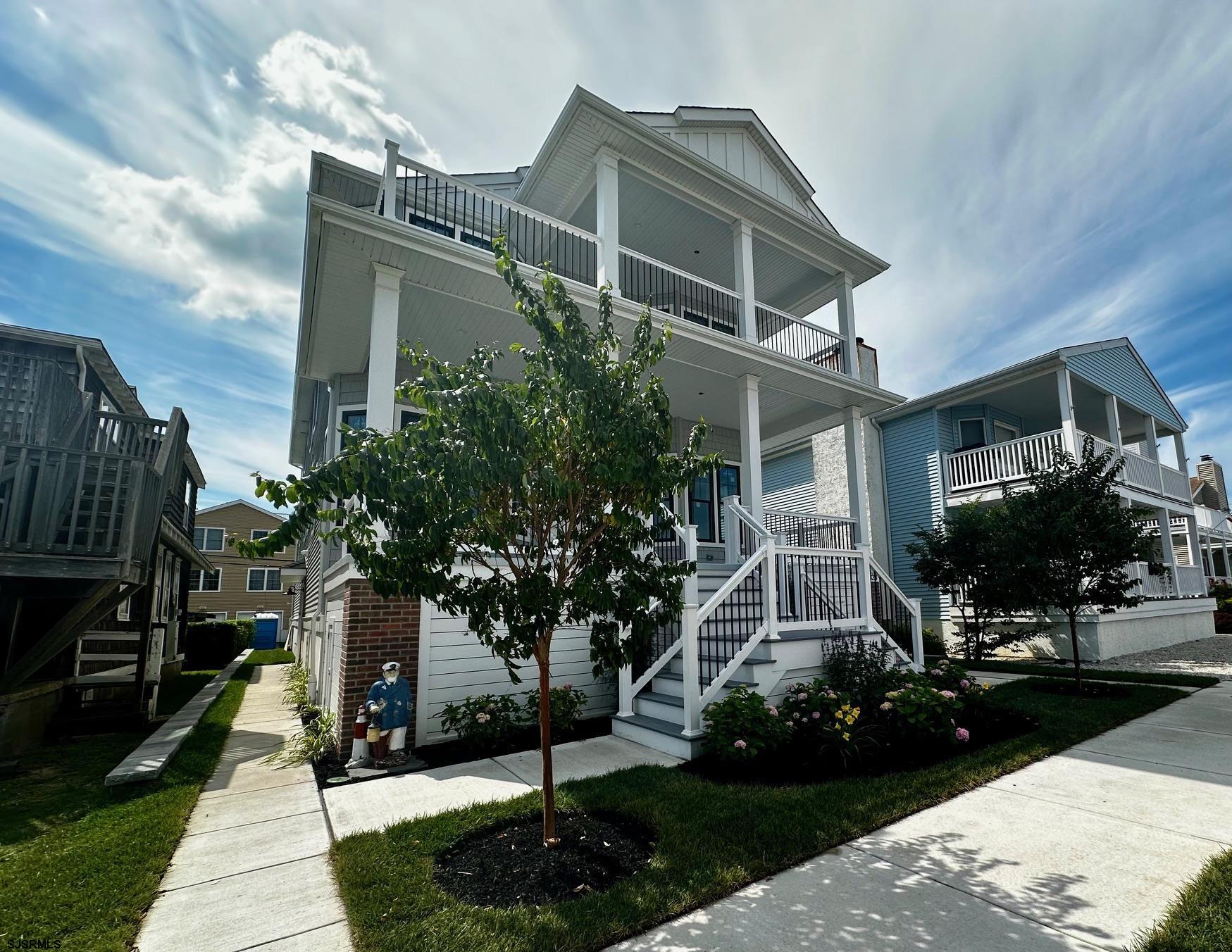 3323 Haven Avenue Unit: 2