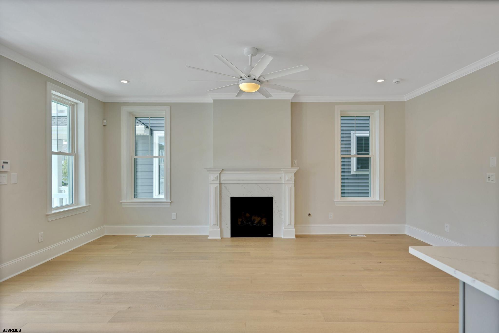 424 West Avenue Unit: 1