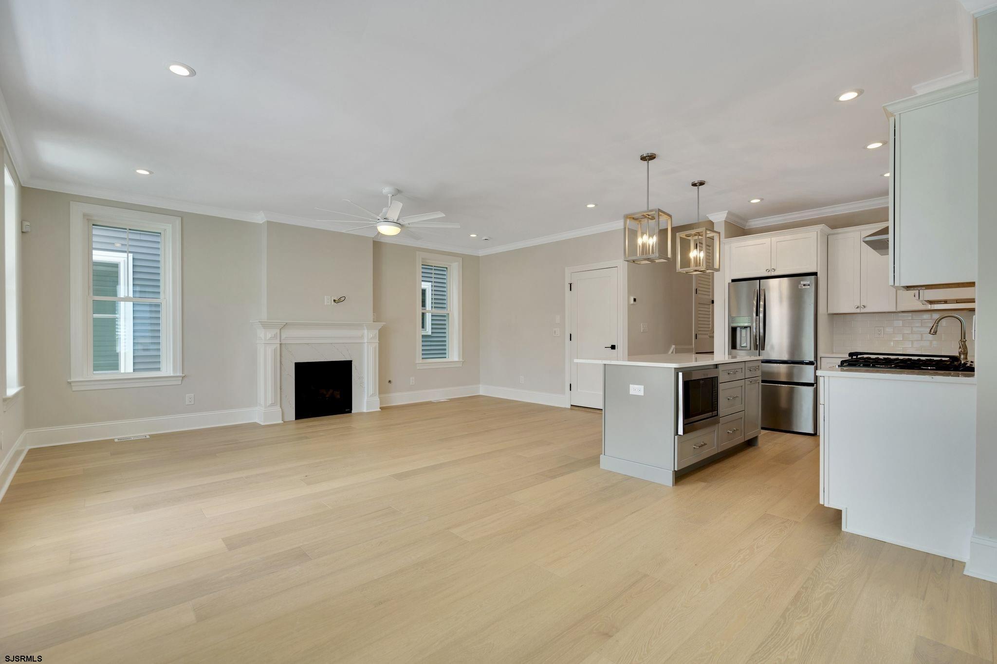 424 West Avenue Unit: 1