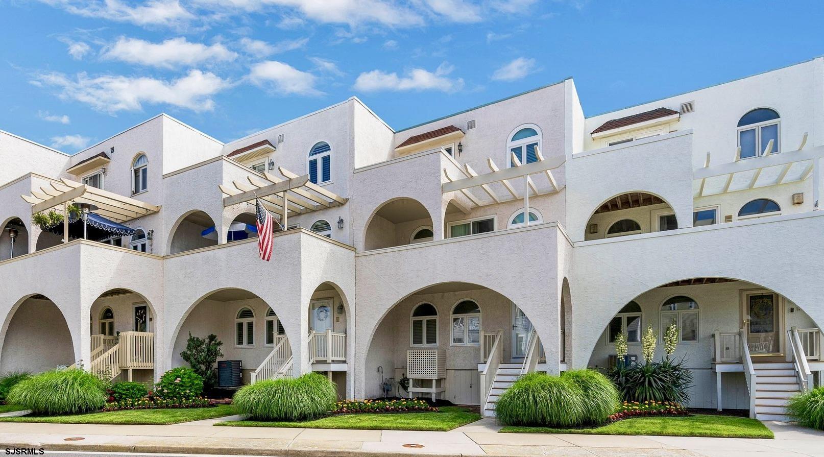 5 W 6th Street Unit: 5