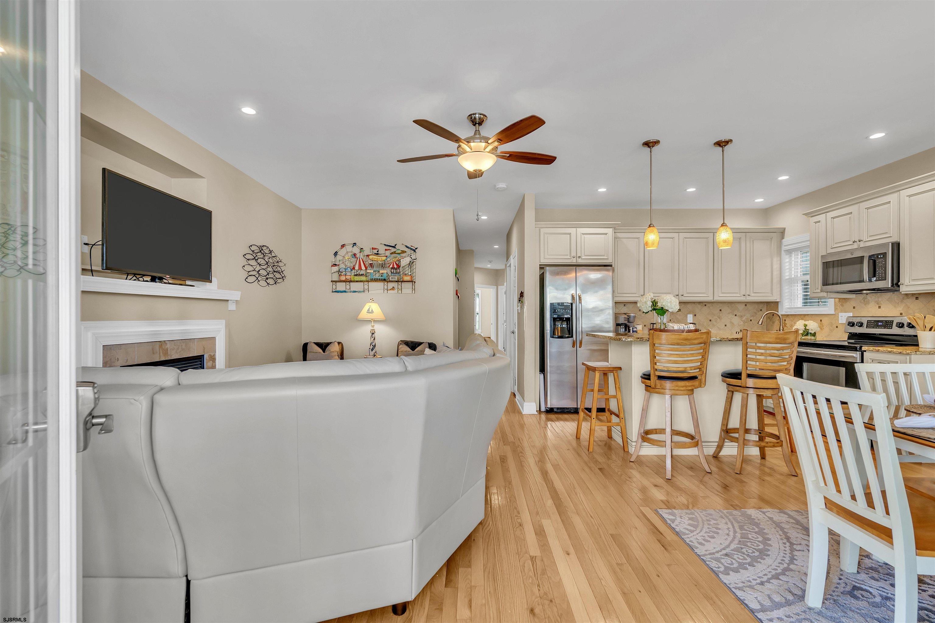 902 Second Street Unit: 1