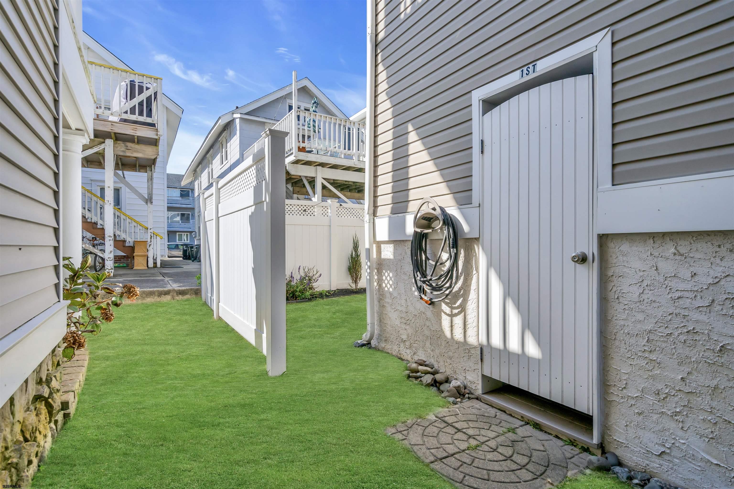 902 Second Street Unit: 1