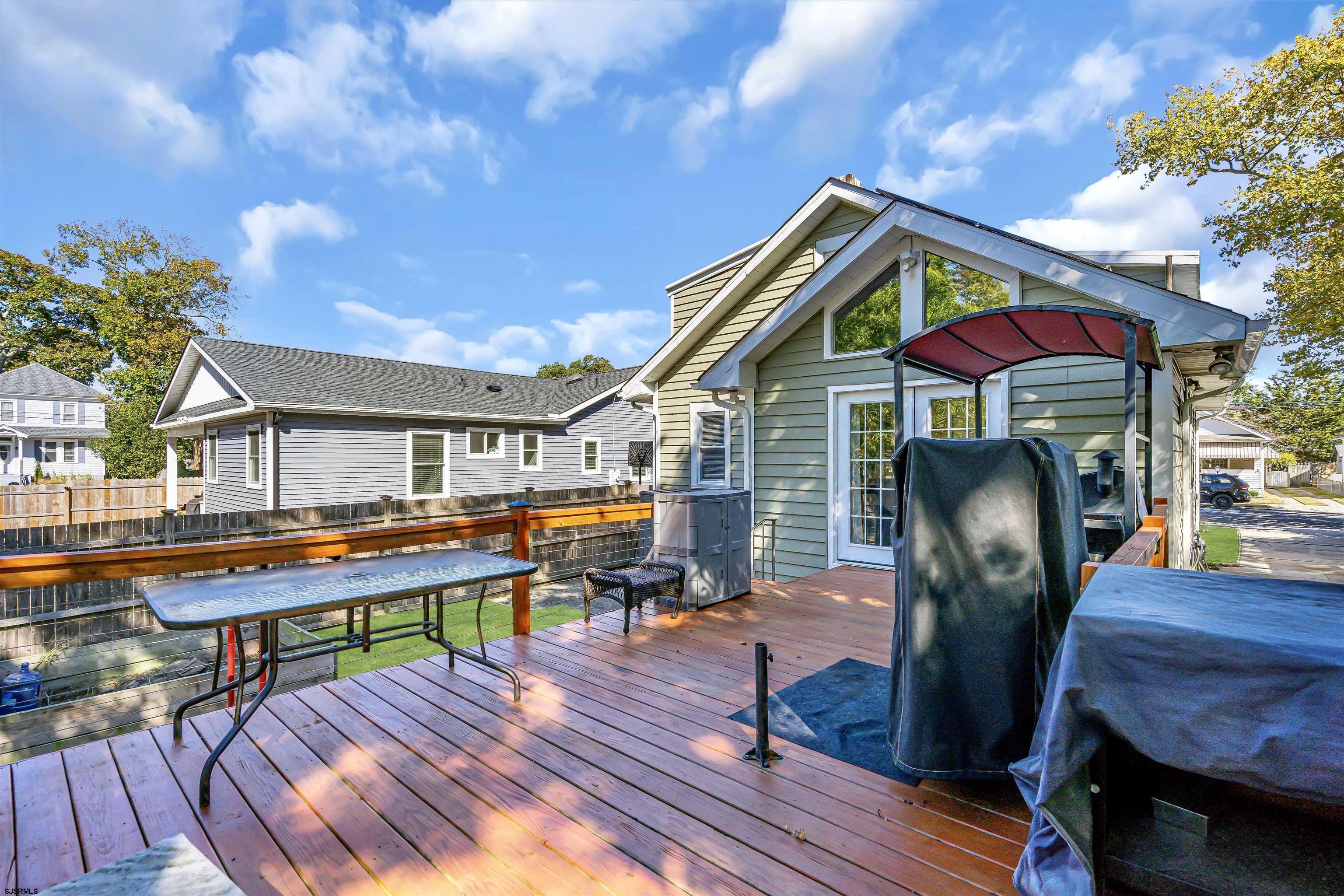 112 Roosevelt Avenue