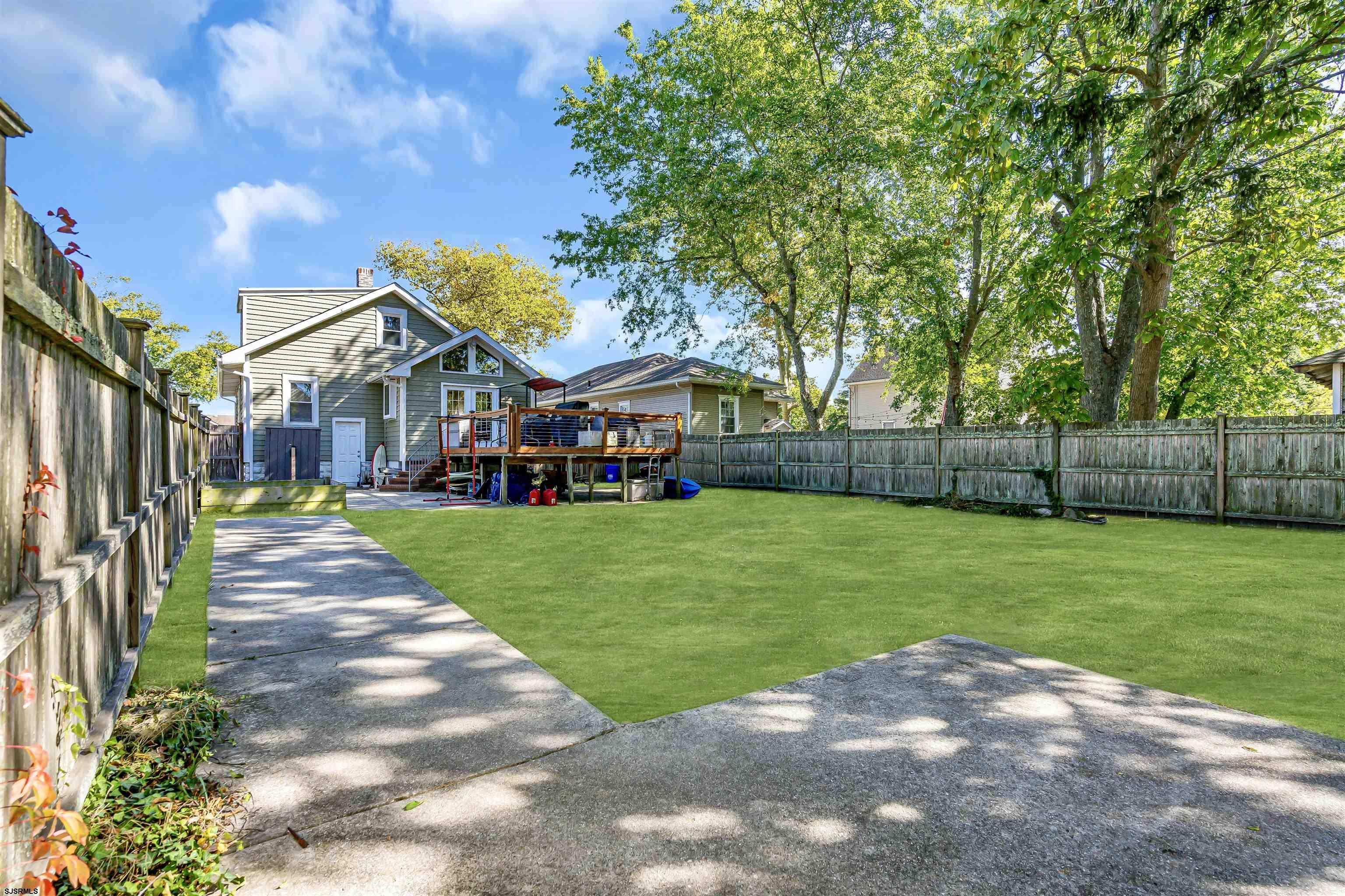 112 Roosevelt Avenue