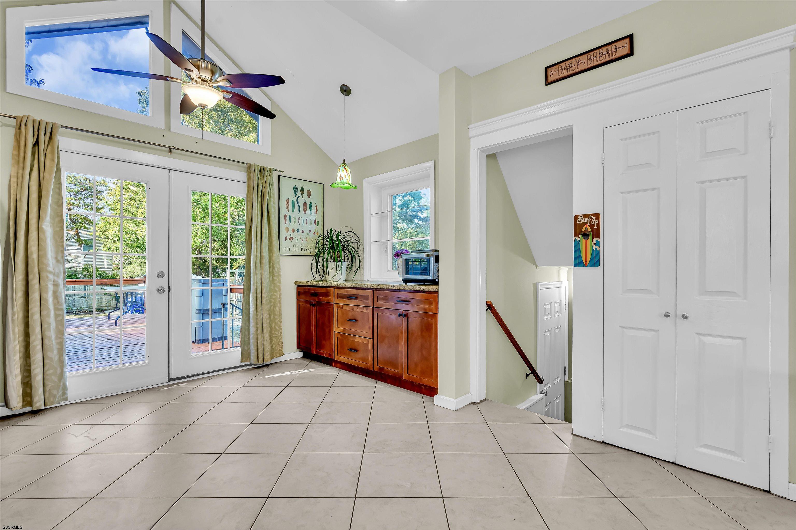 112 Roosevelt Avenue