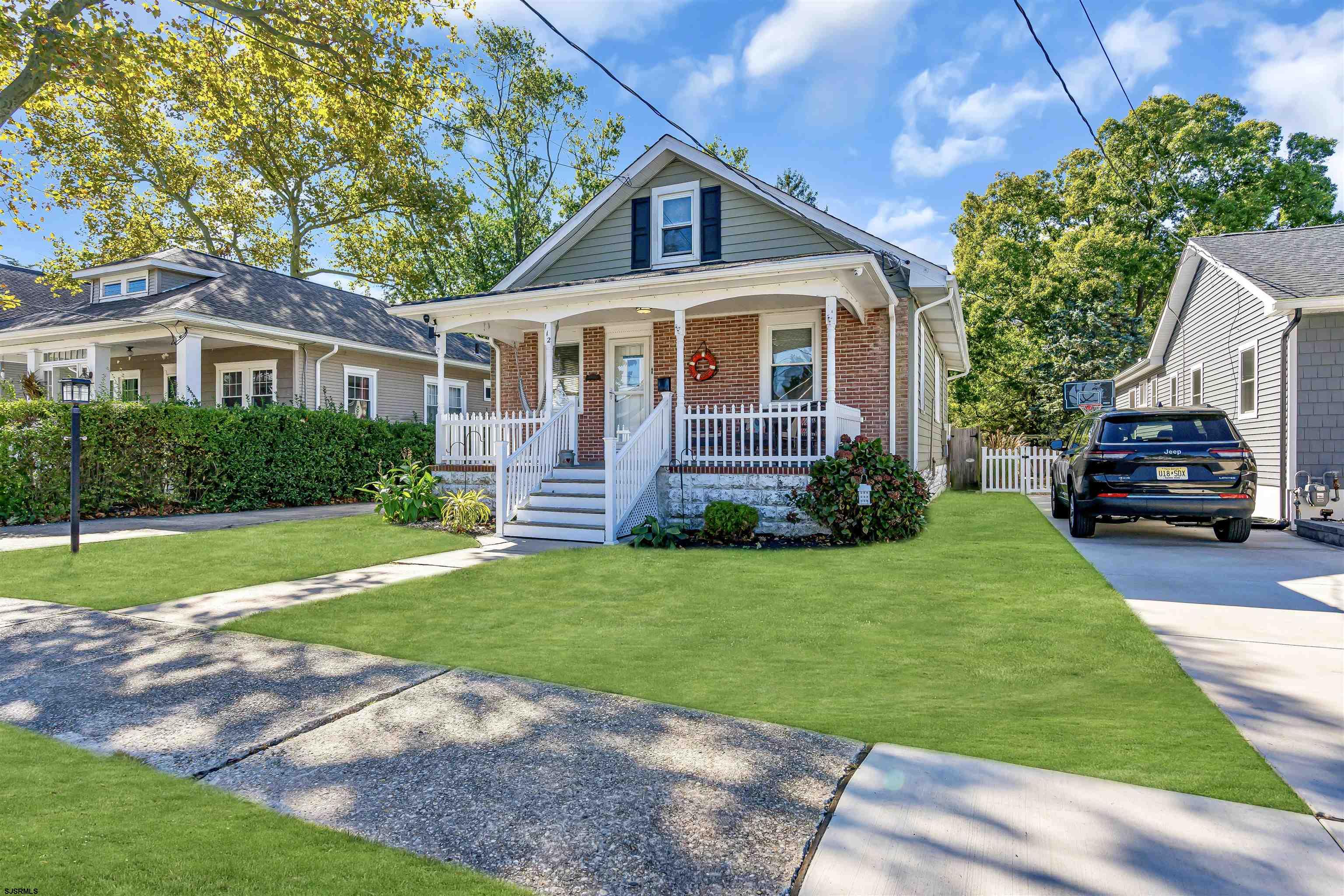 112 Roosevelt Avenue