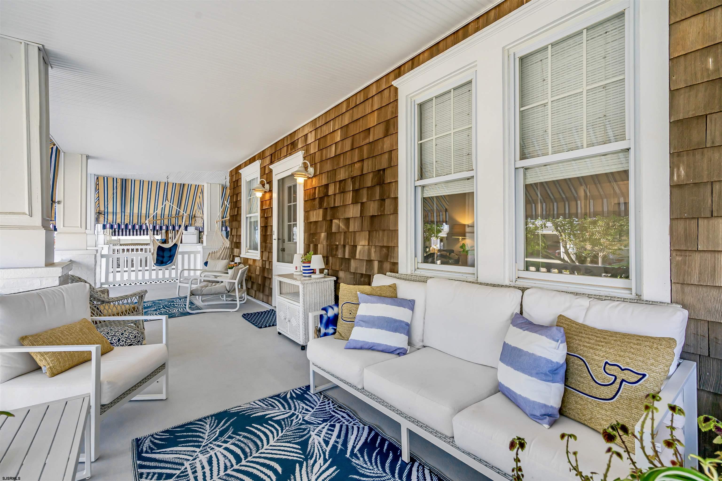 858 1st Street Unit: 1