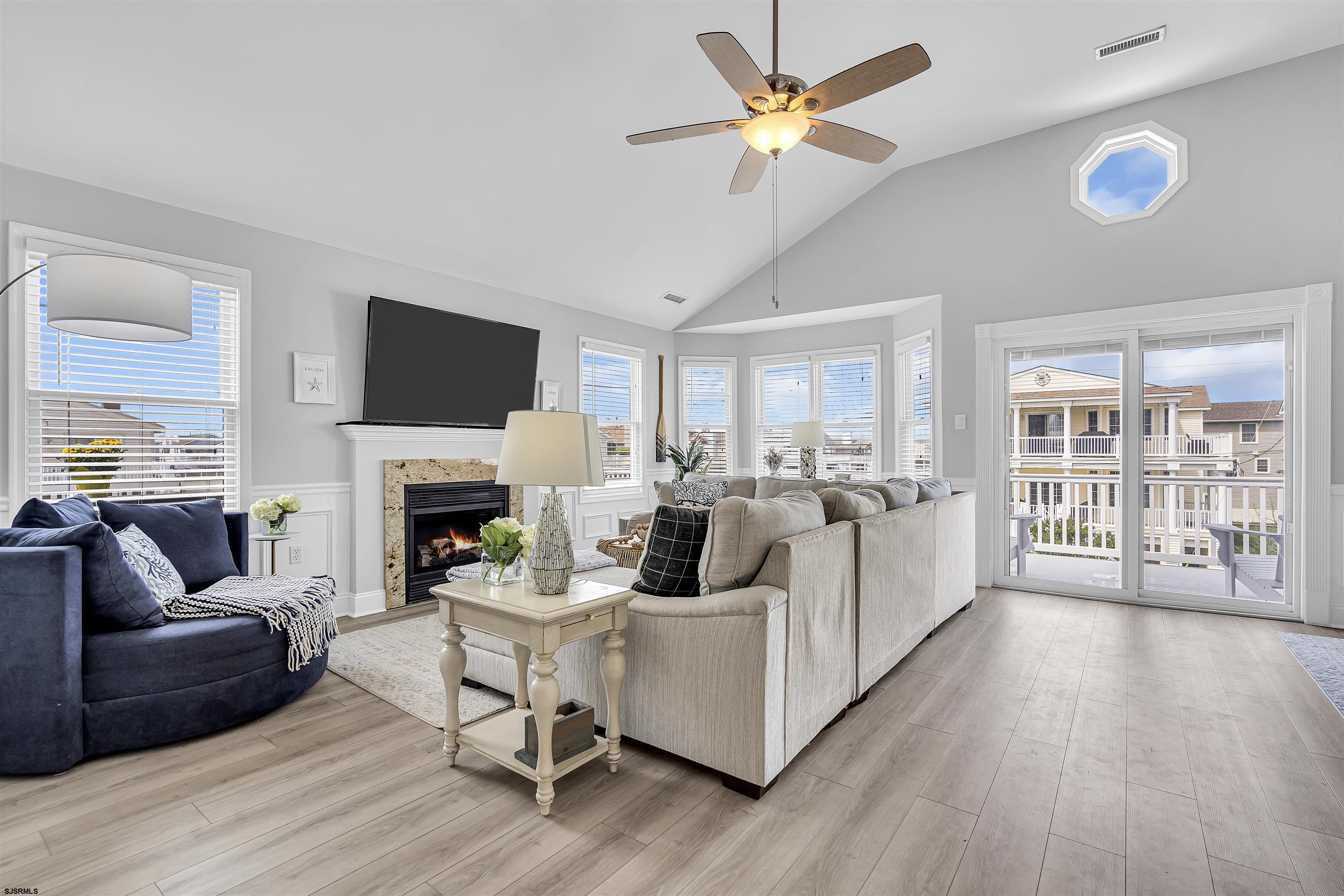 202 32nd Street Unit: 2