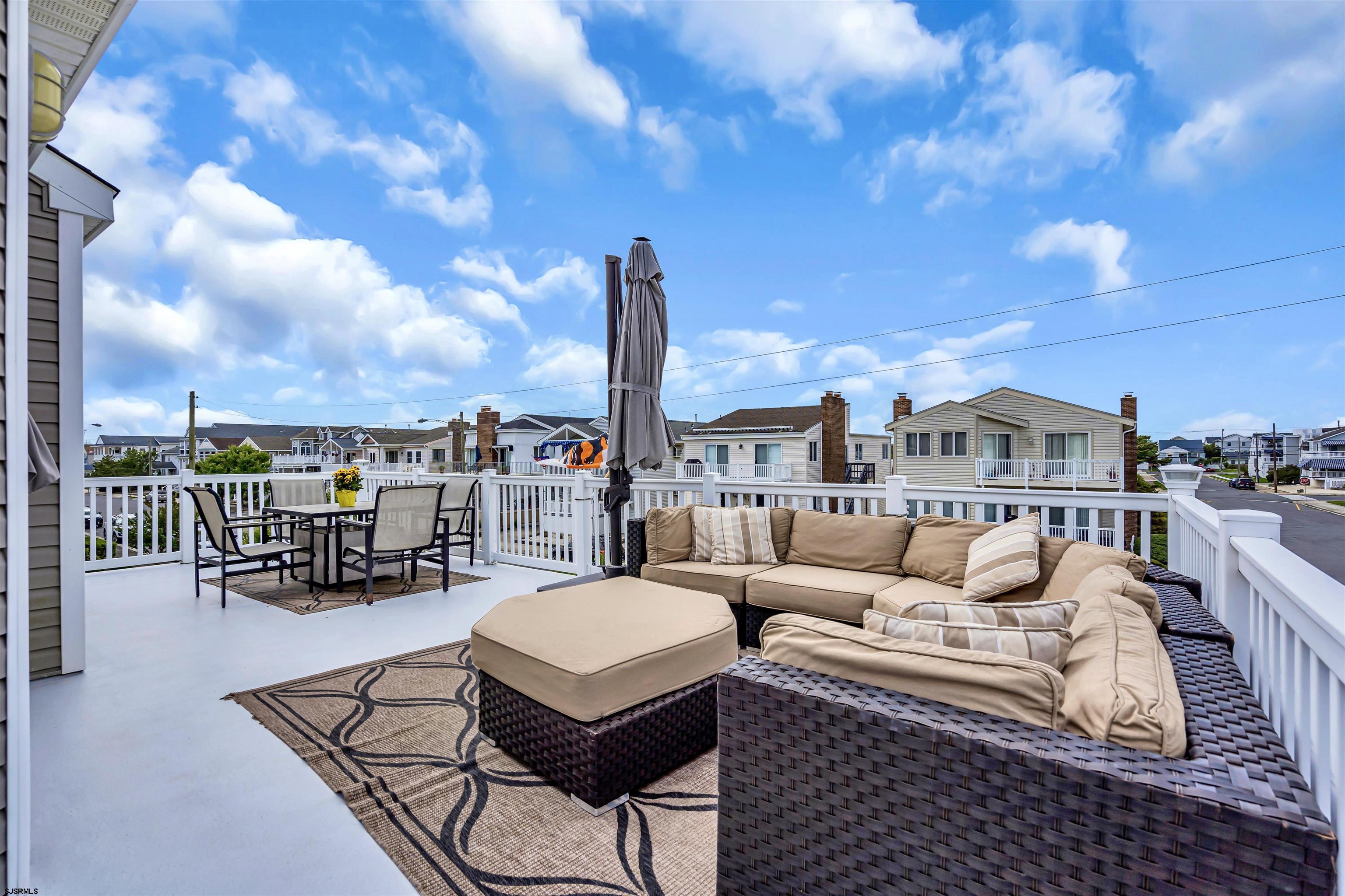 202 32nd Street Unit: 2