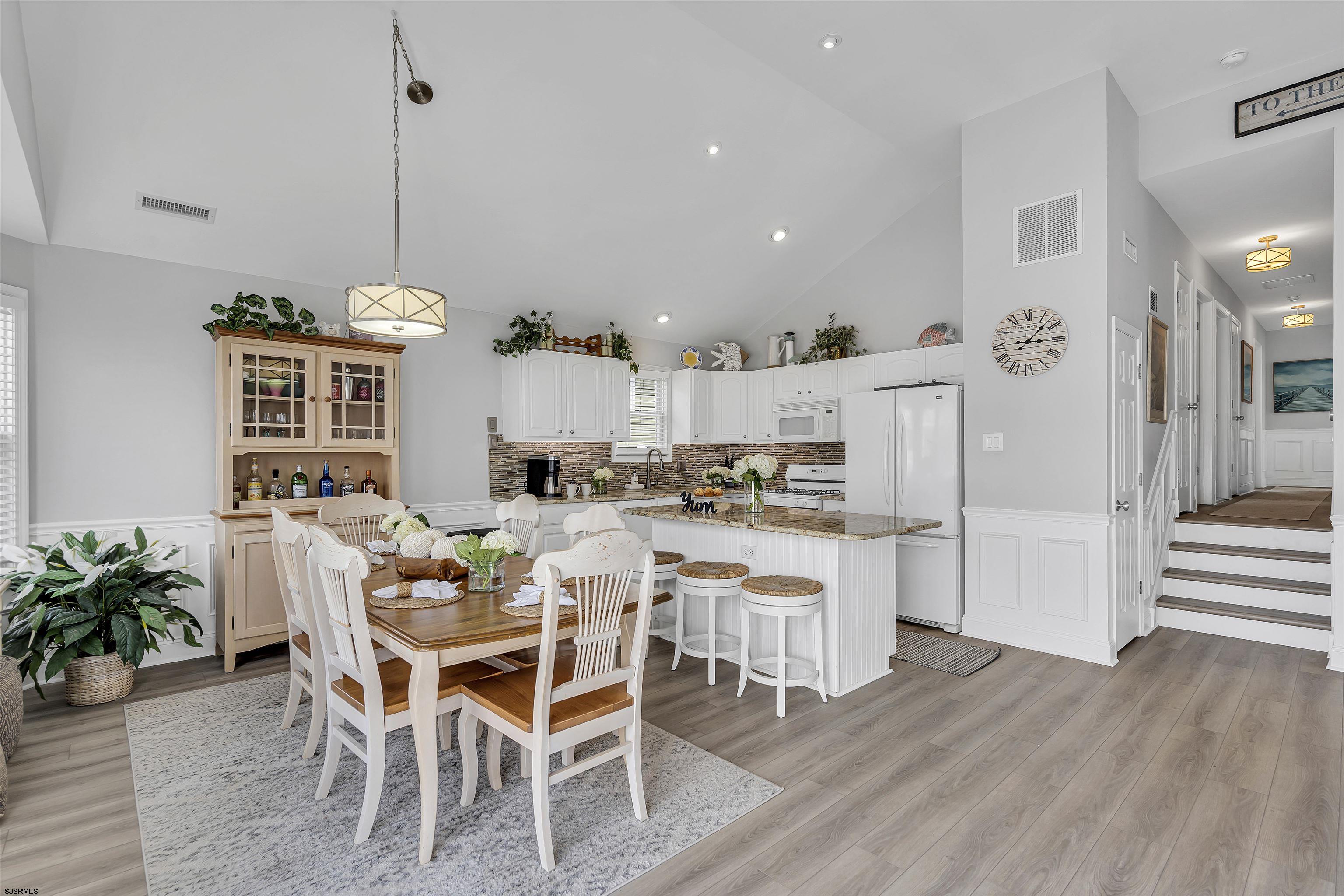 202 32nd Street Unit: 2