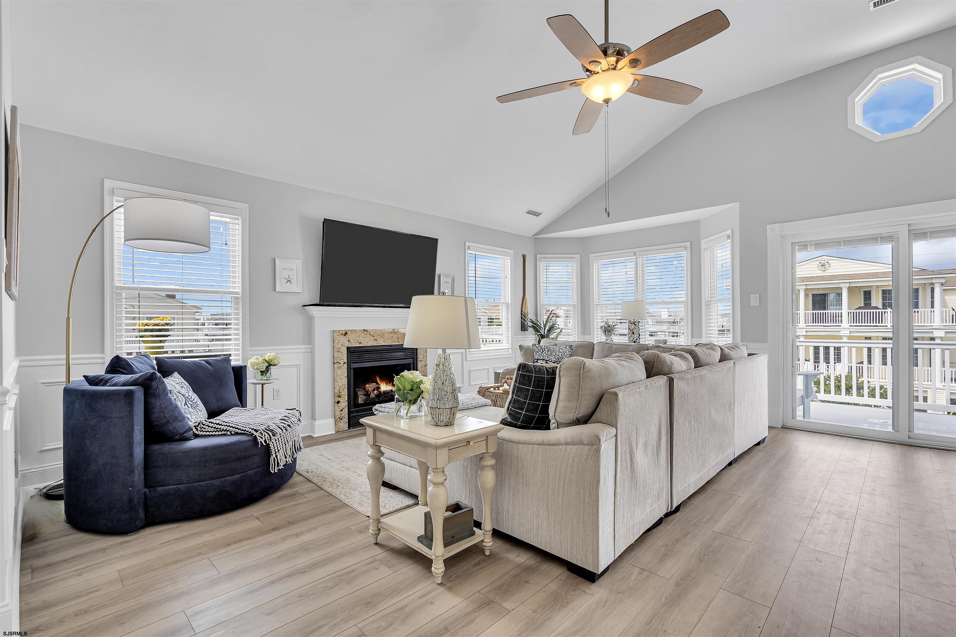 202 32nd Street Unit: 2