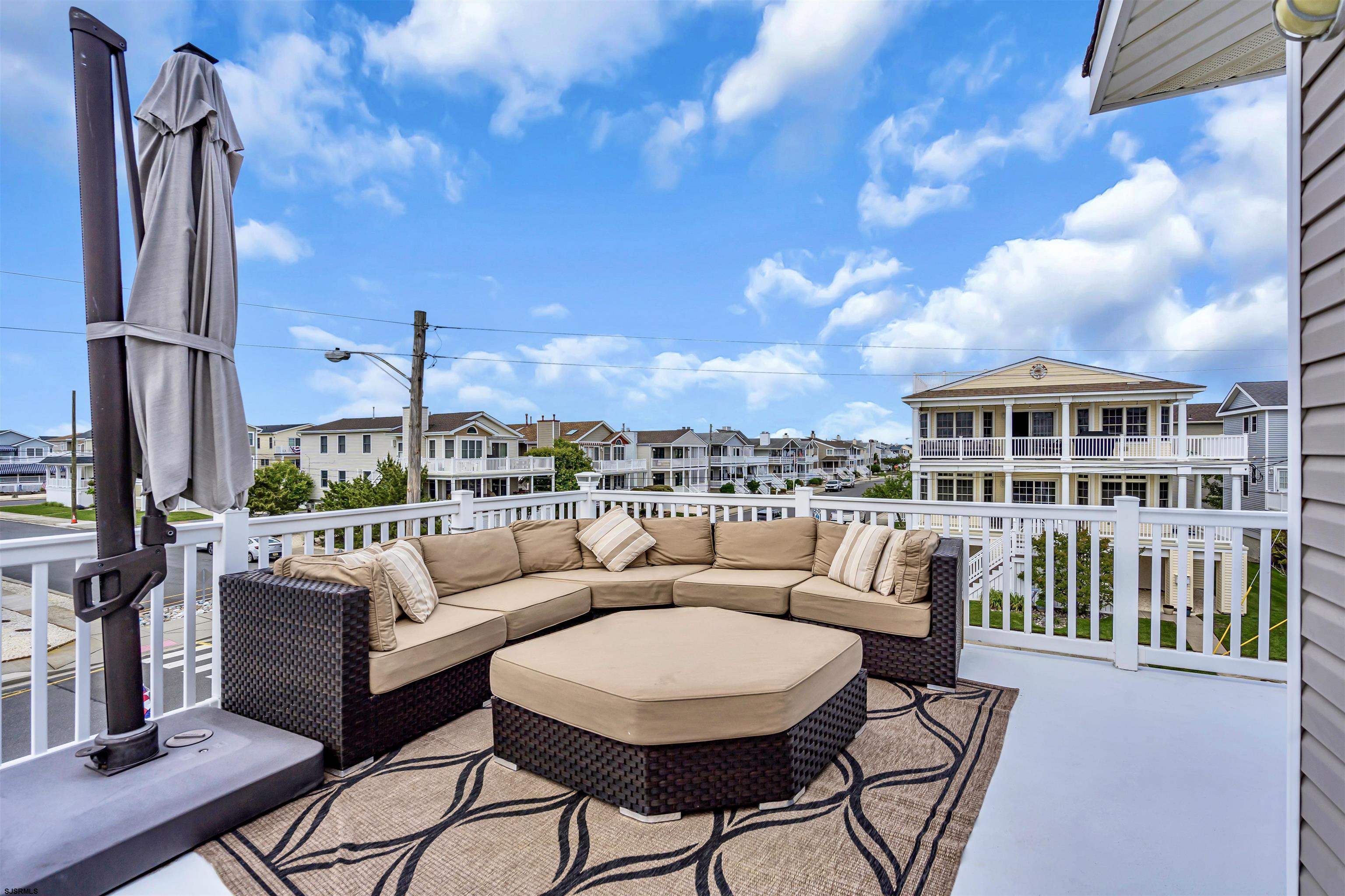 202 32nd Street Unit: 2