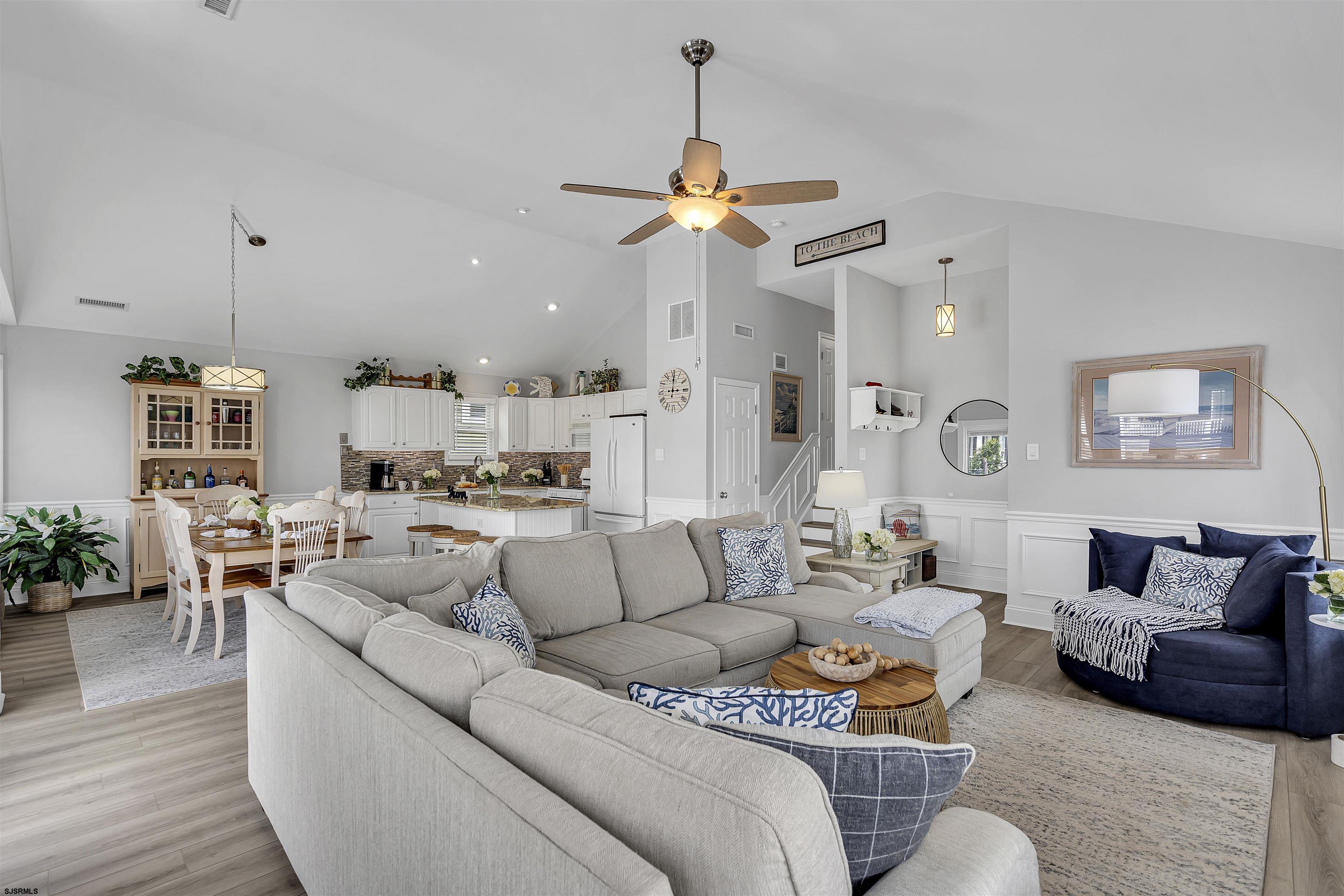 202 32nd Street Unit: 2