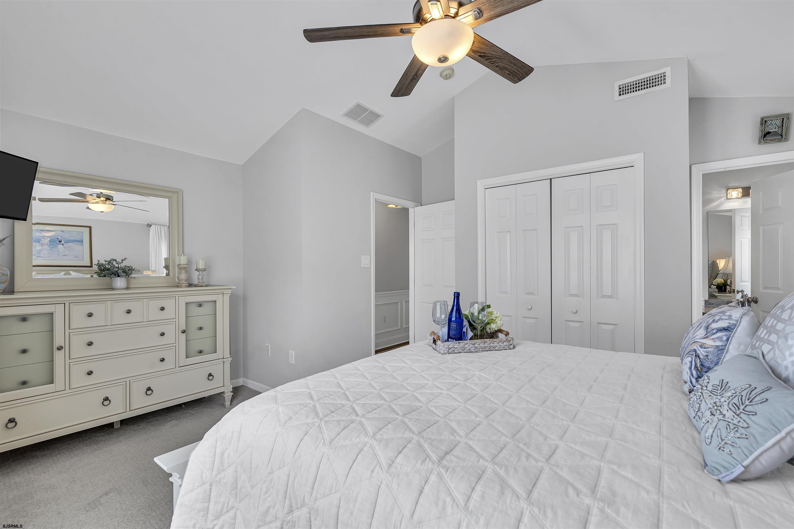 202 32nd Street Unit: 2