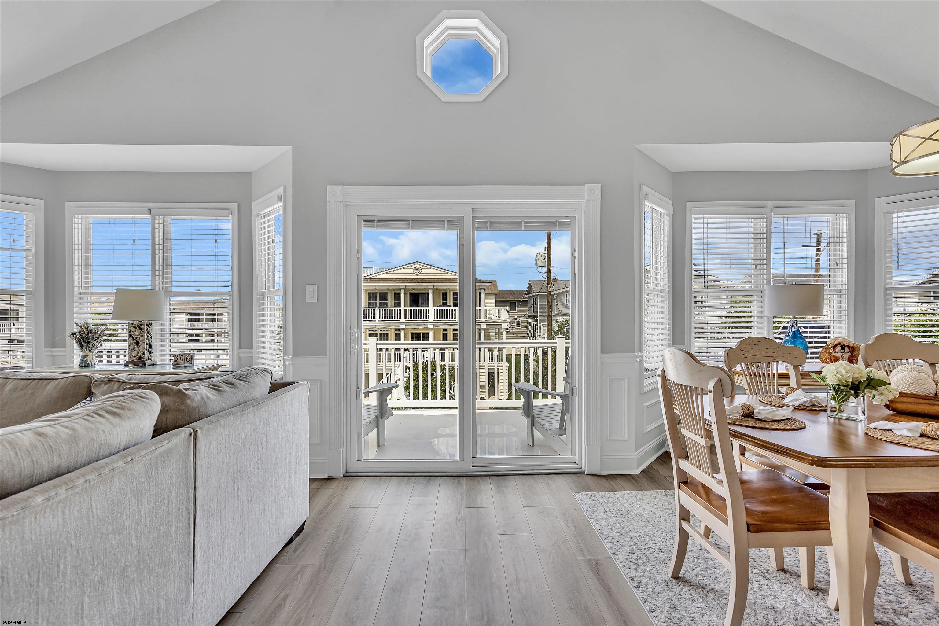 202 32nd Street Unit: 2