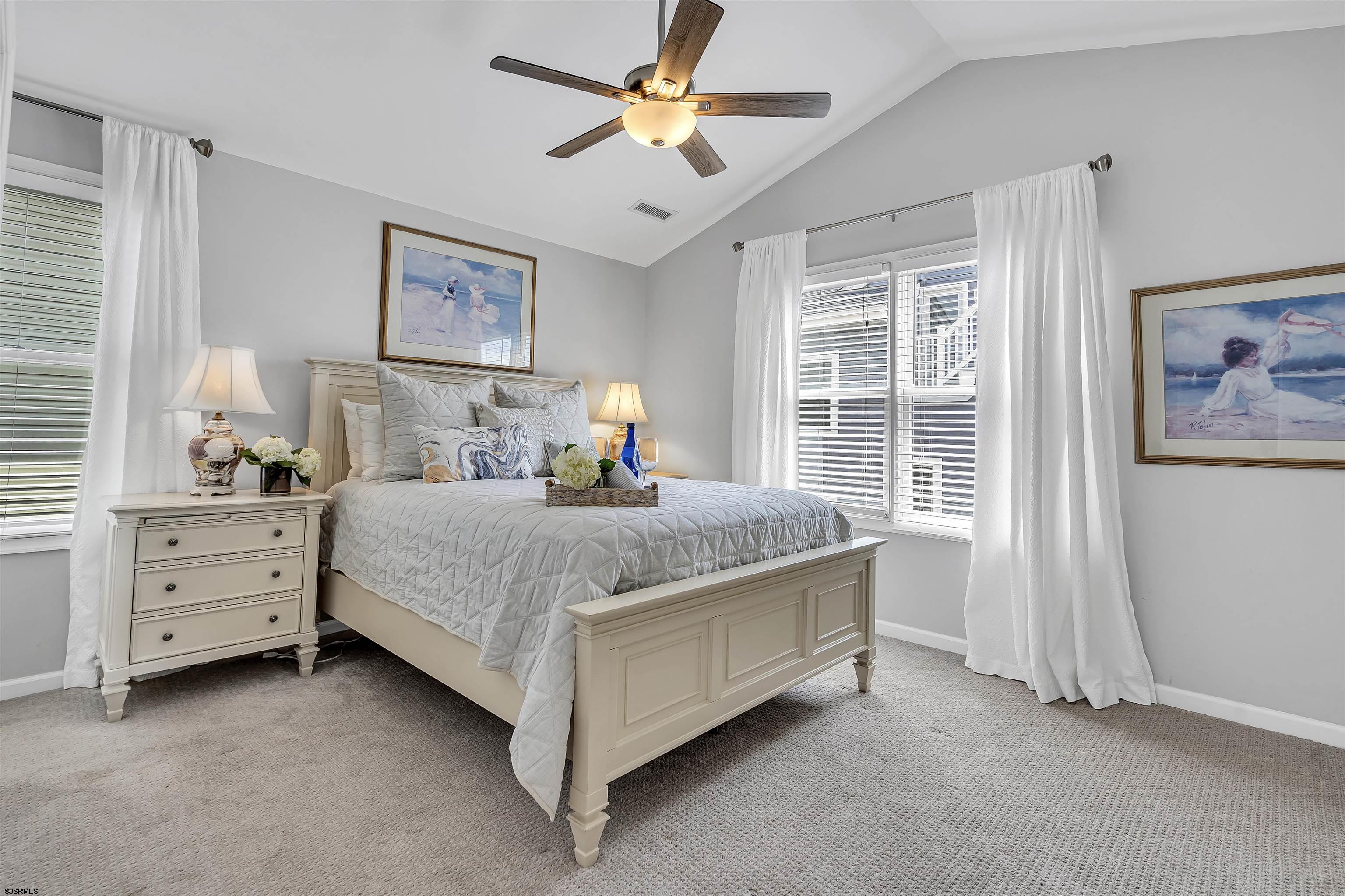 202 32nd Street Unit: 2