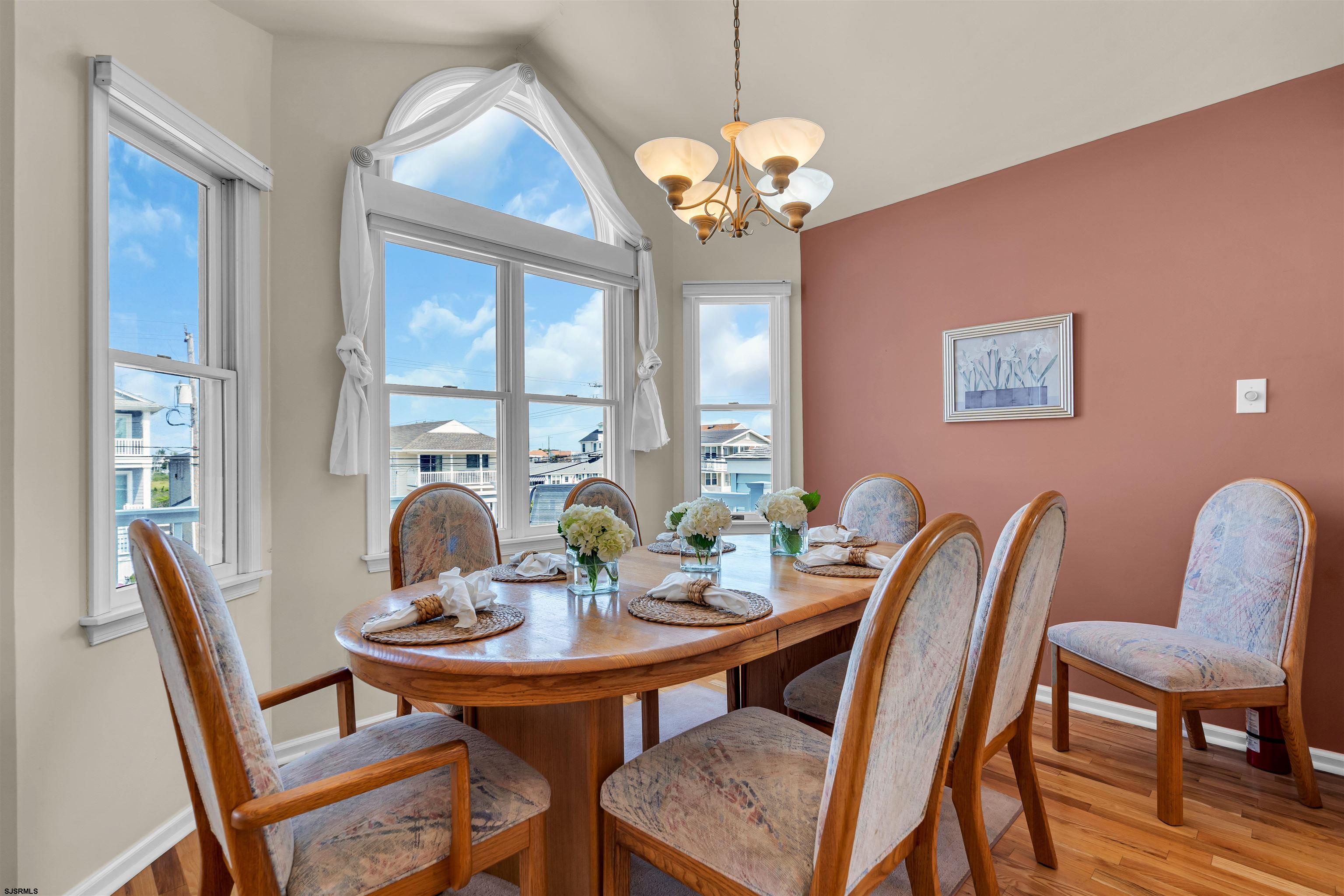 3611 West Ave Unit: 2