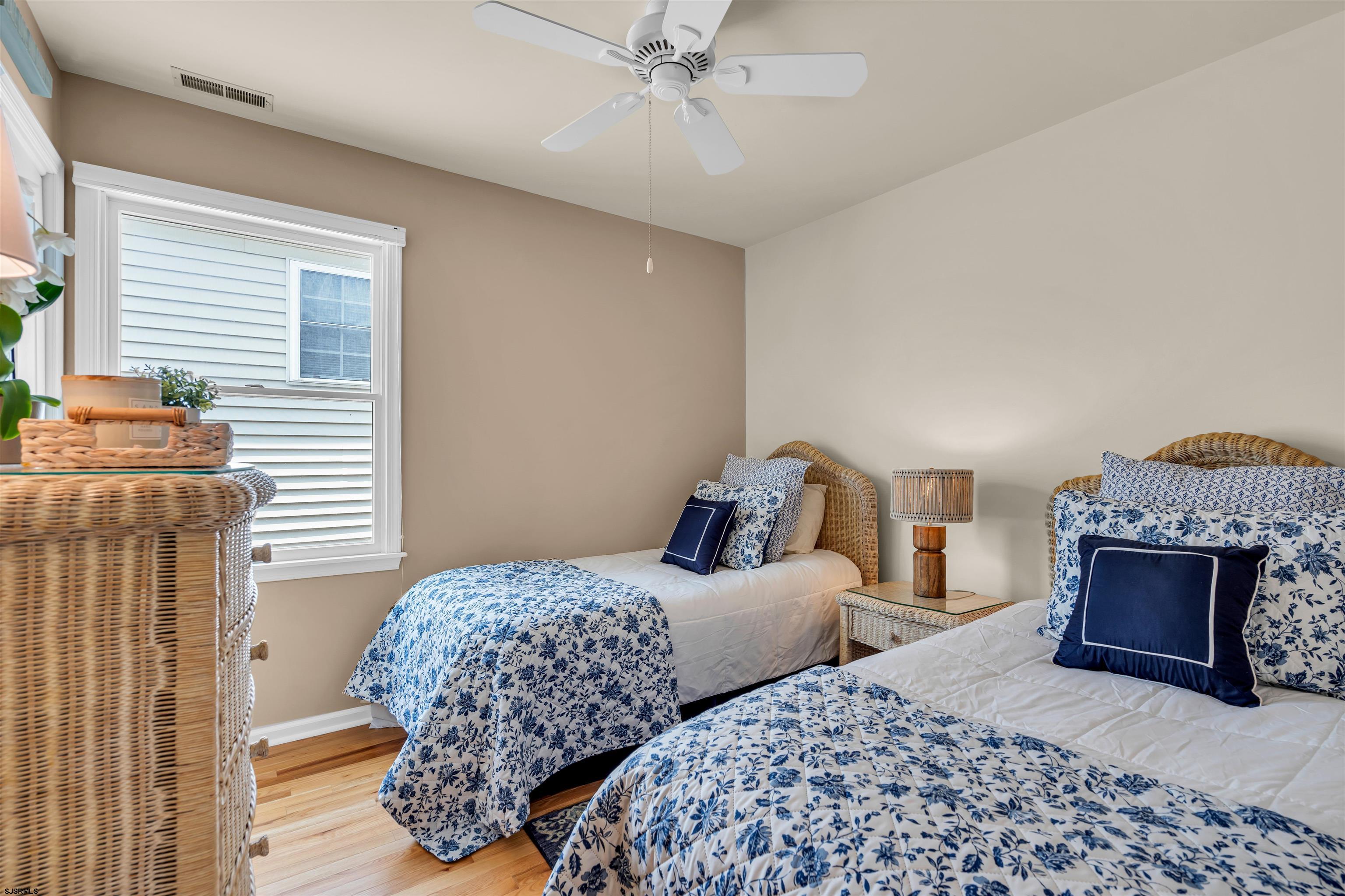 3611 West Ave Unit: 2