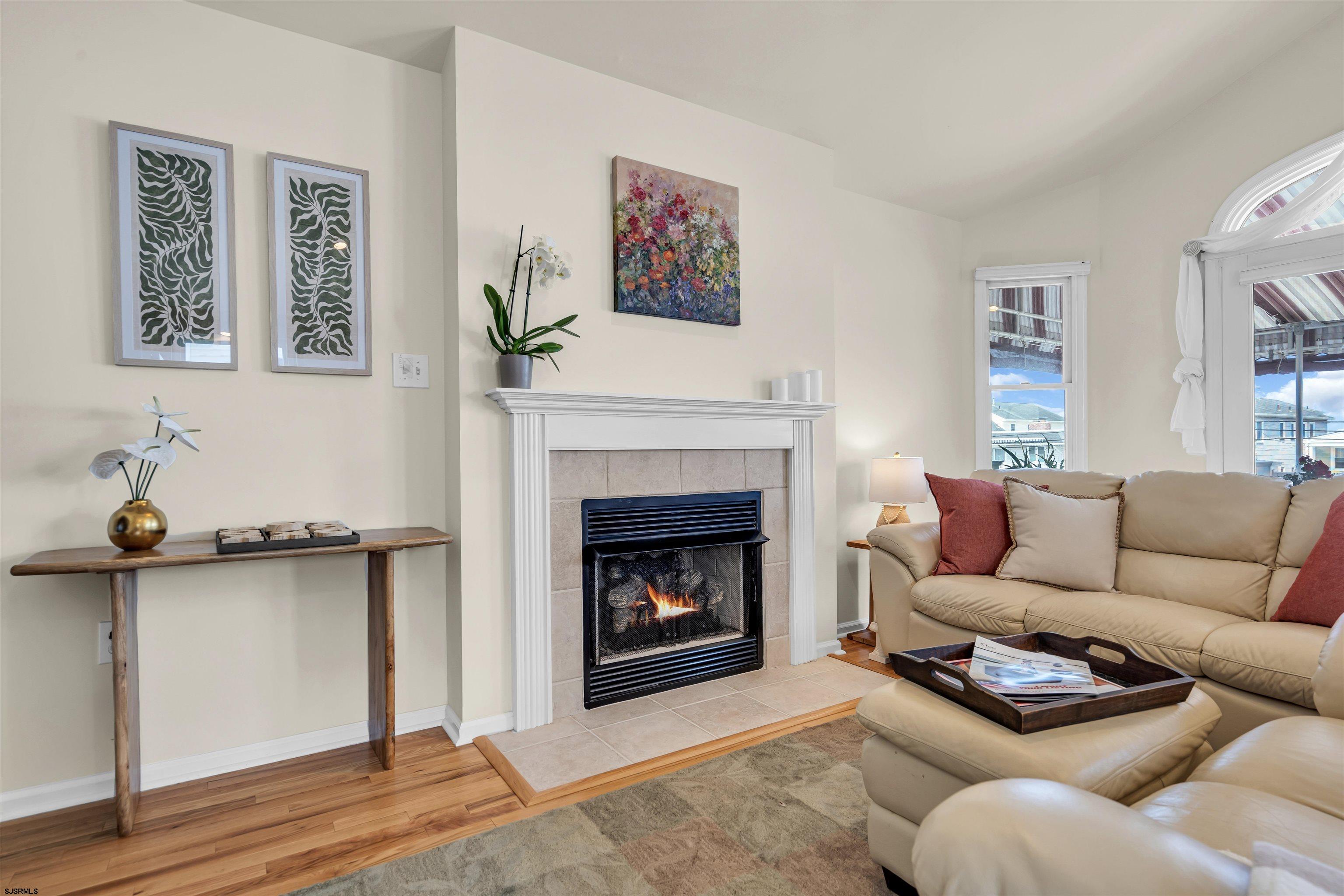 3611 West Ave Unit: 2