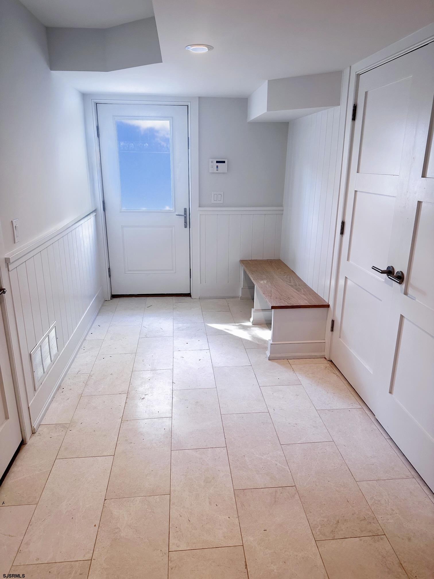 917 5th Street Unit: 1