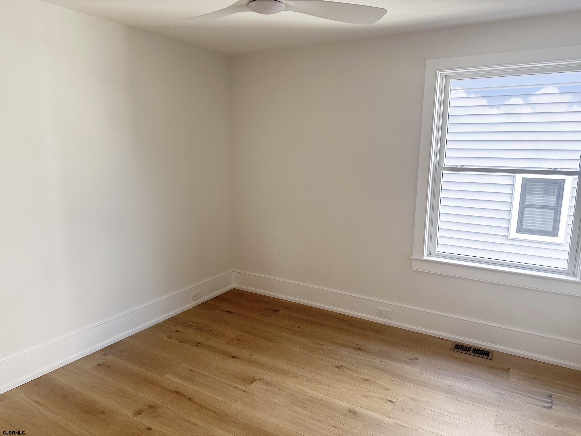 917 5th Street Unit: 1