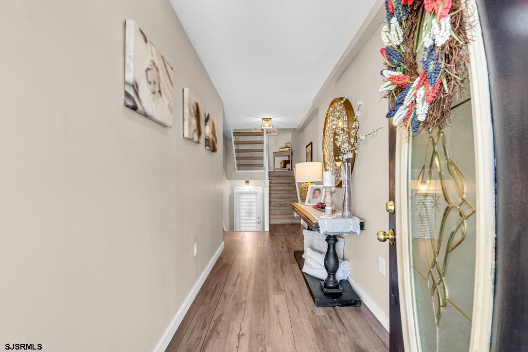 7 W 6th Street Unit: 7