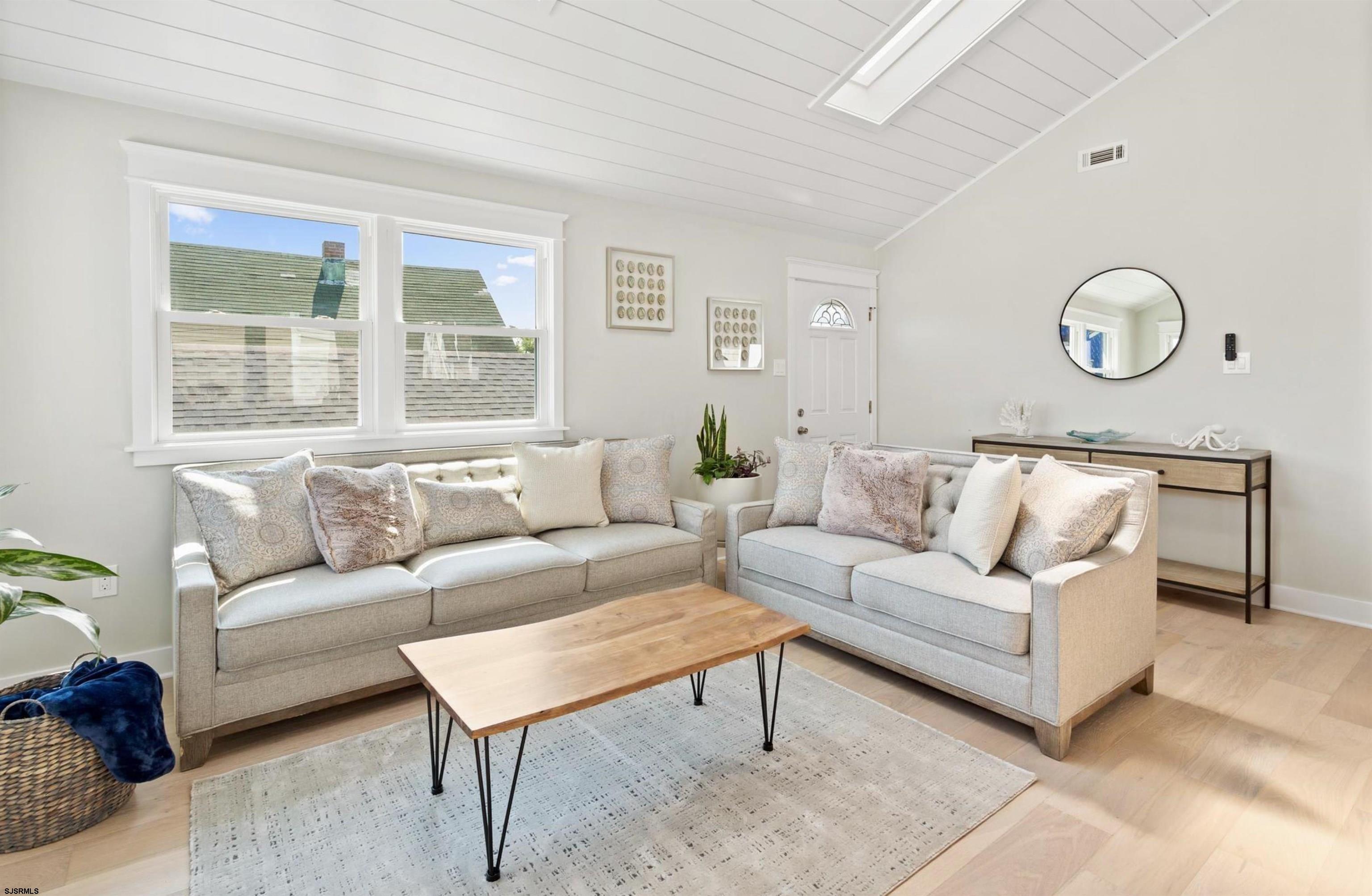 107 Ocean Rd Unit: 2