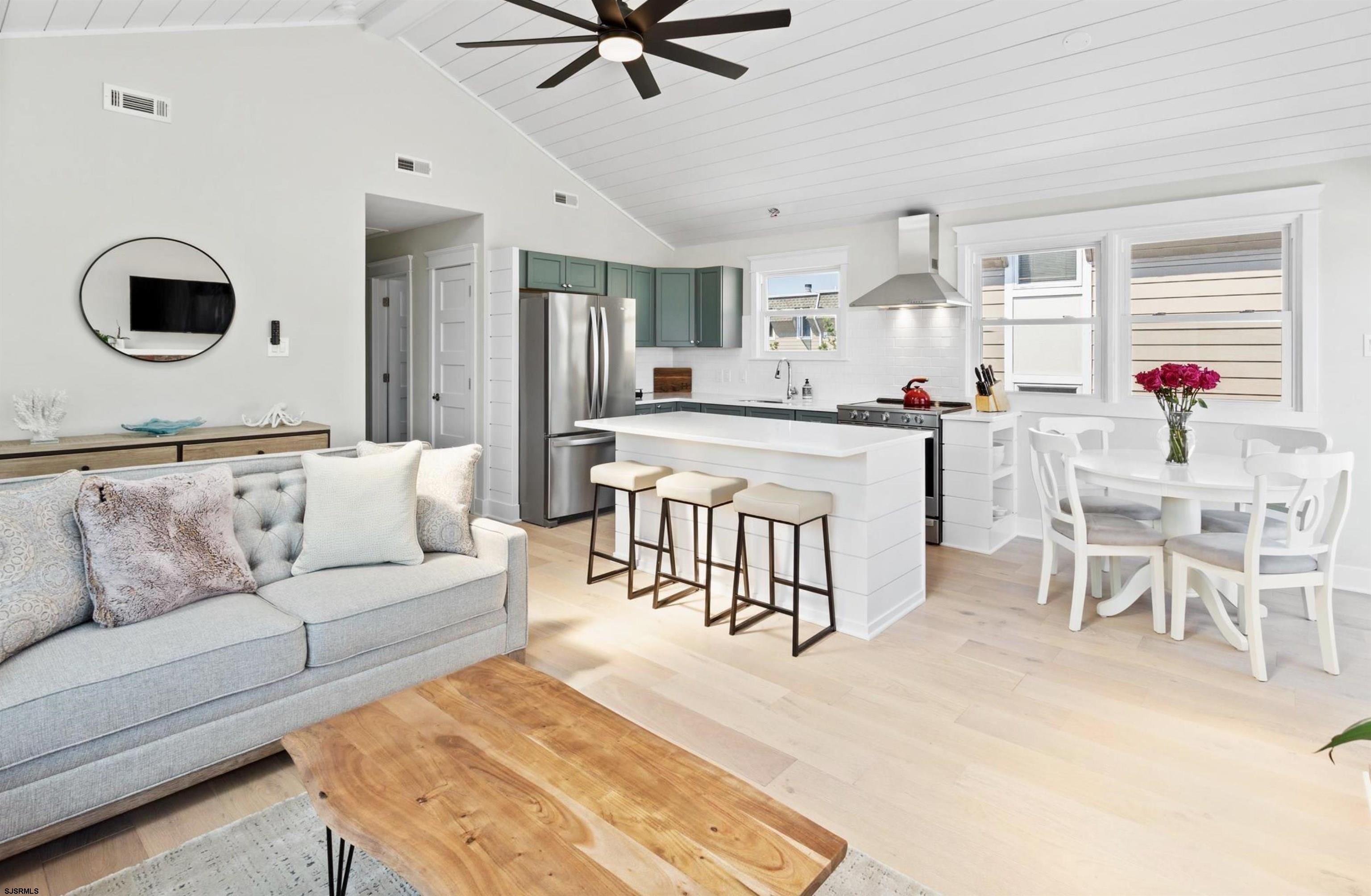 107 Ocean Rd Unit: 2