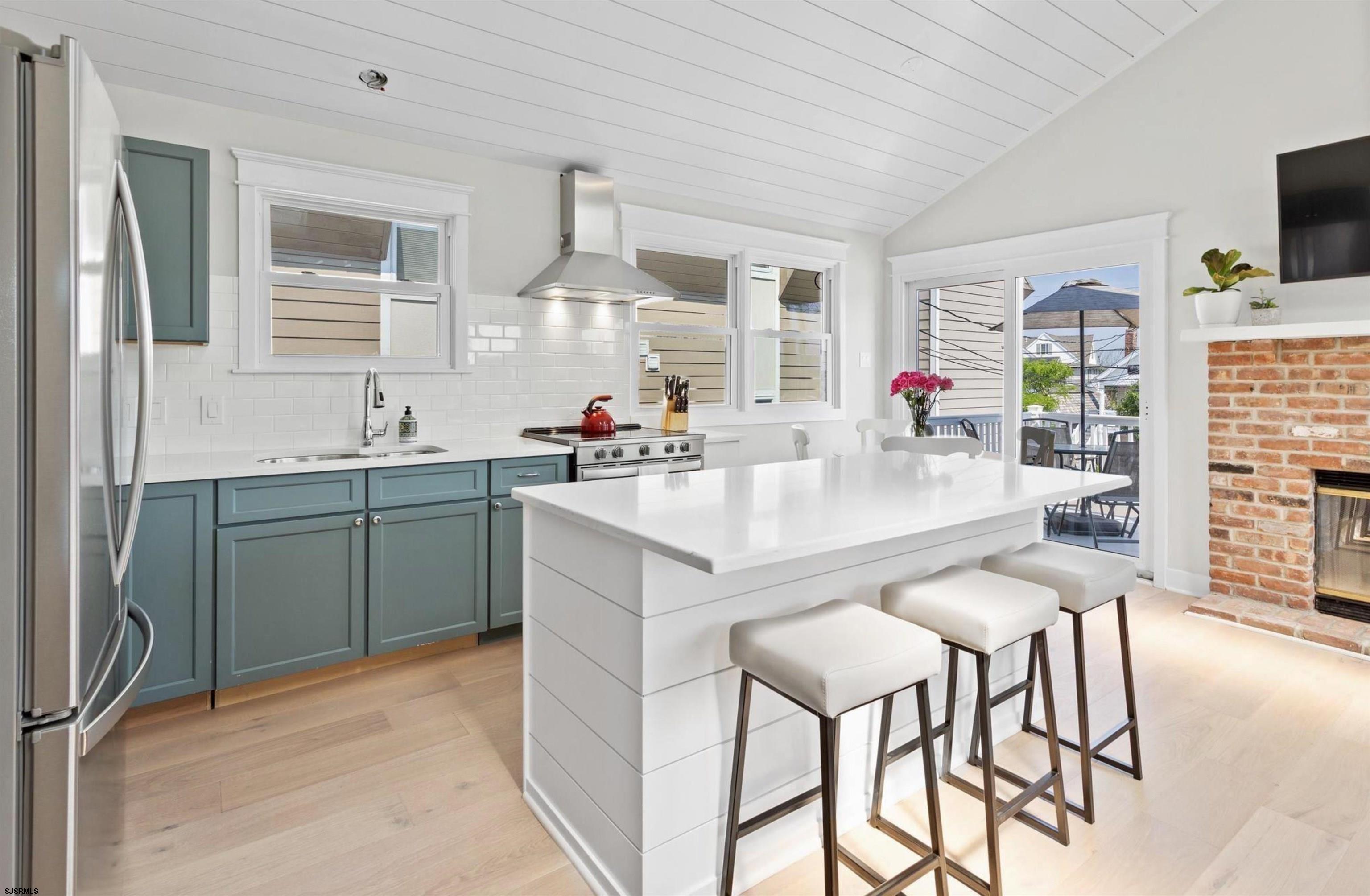 107 Ocean Rd Unit: 2