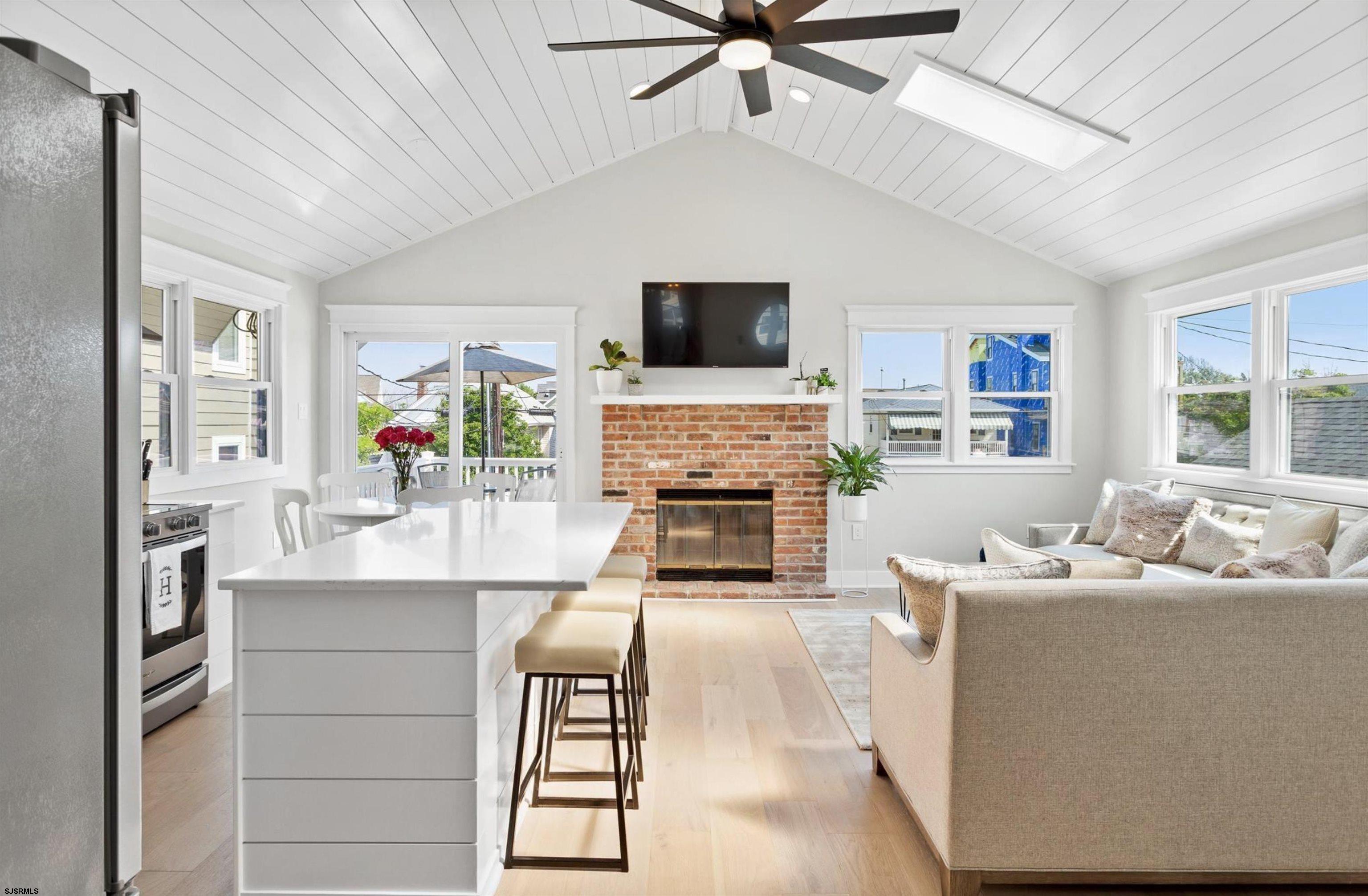 107 Ocean Rd Unit: 2