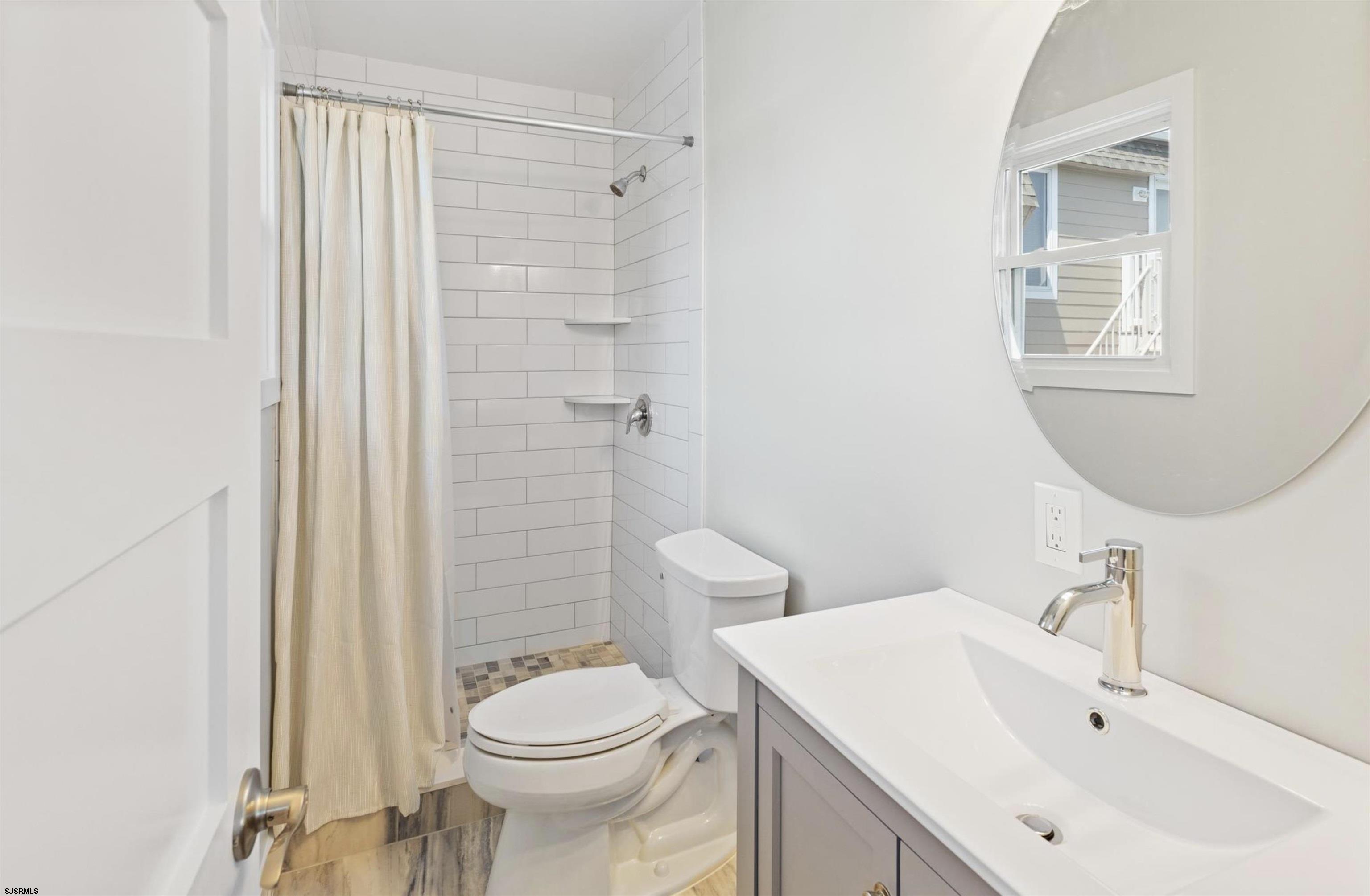 107 Ocean Rd Unit: 2