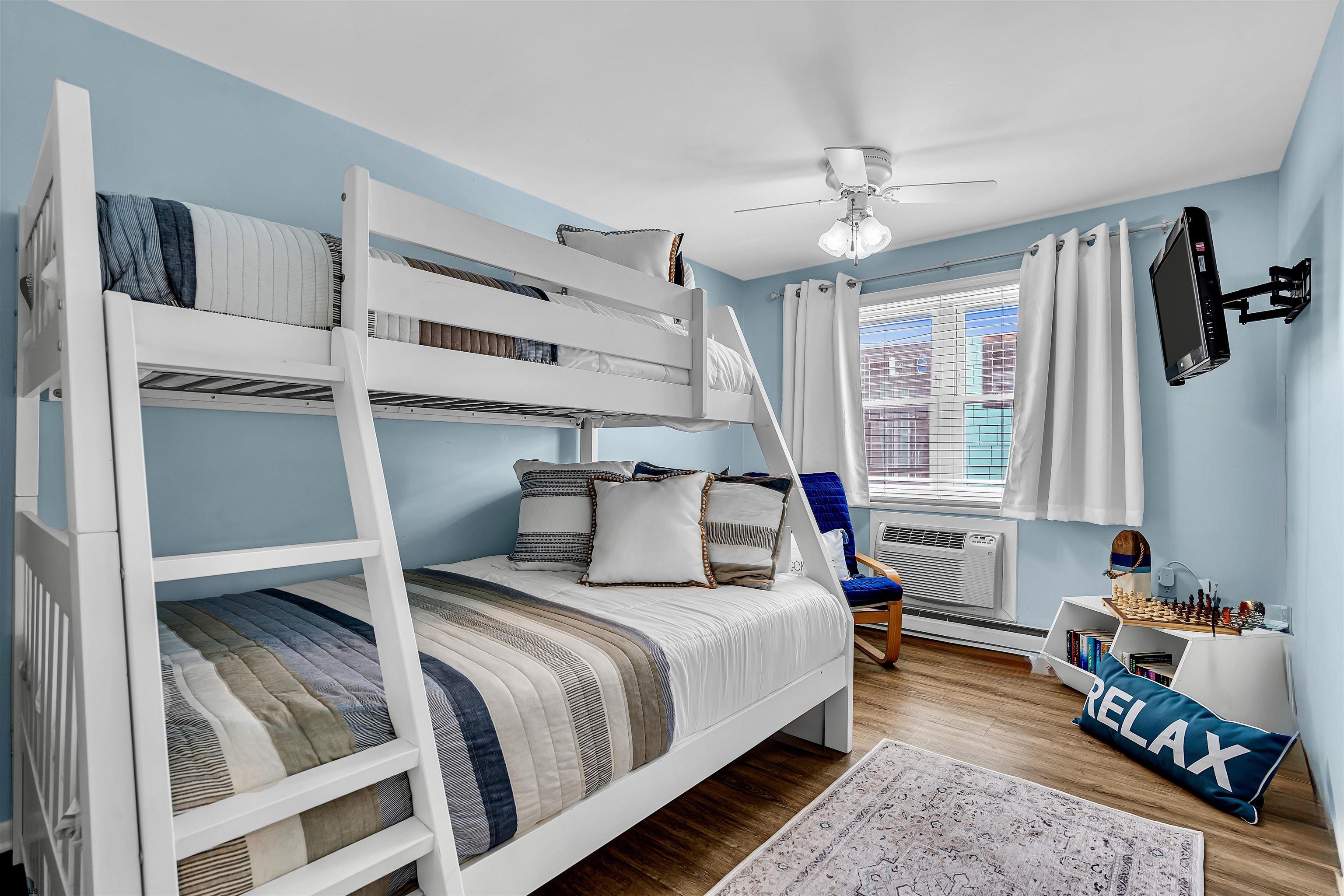 3113 Central Avenue Unit: 3N