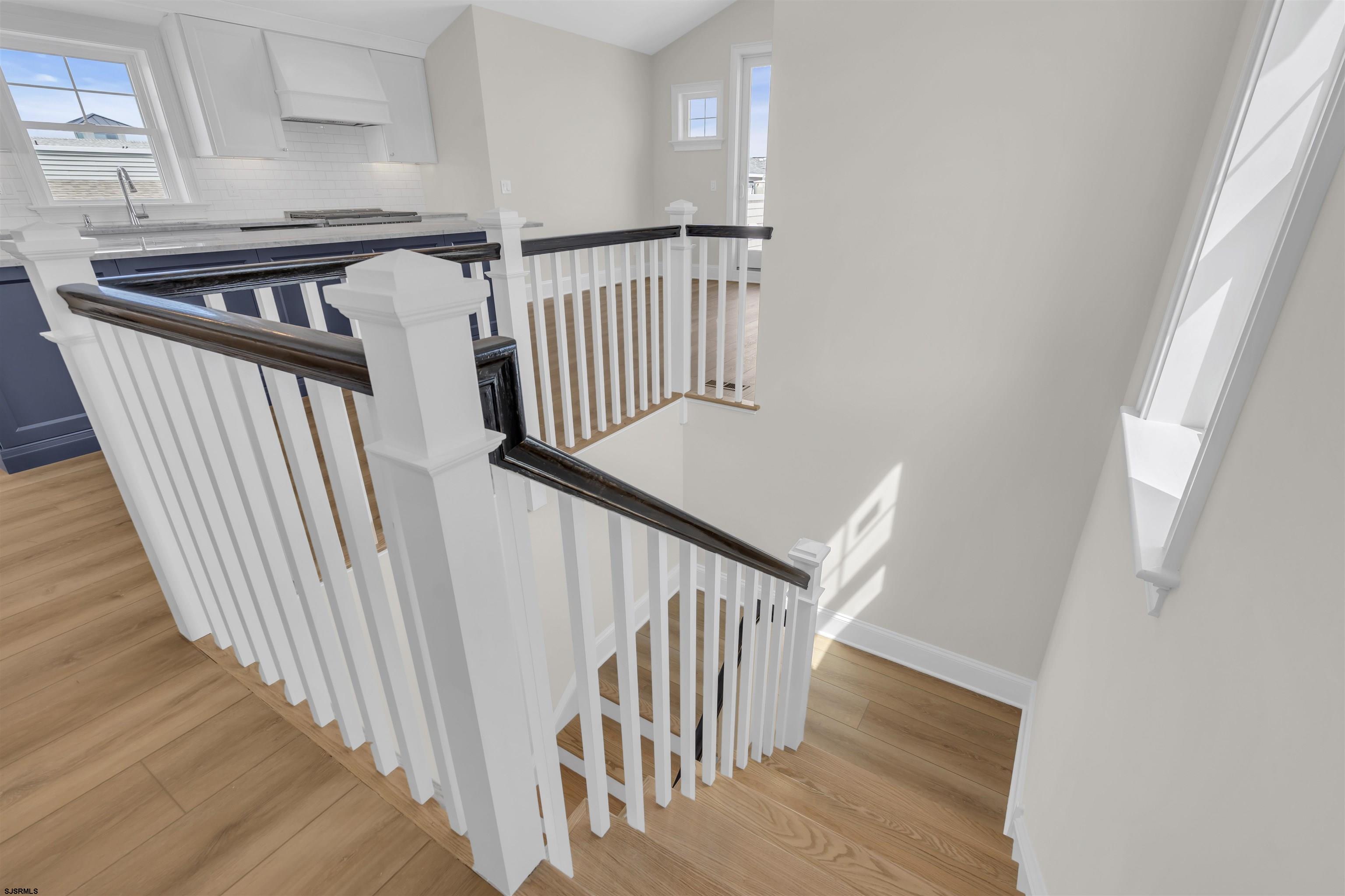 811 2nd Street Unit: 2