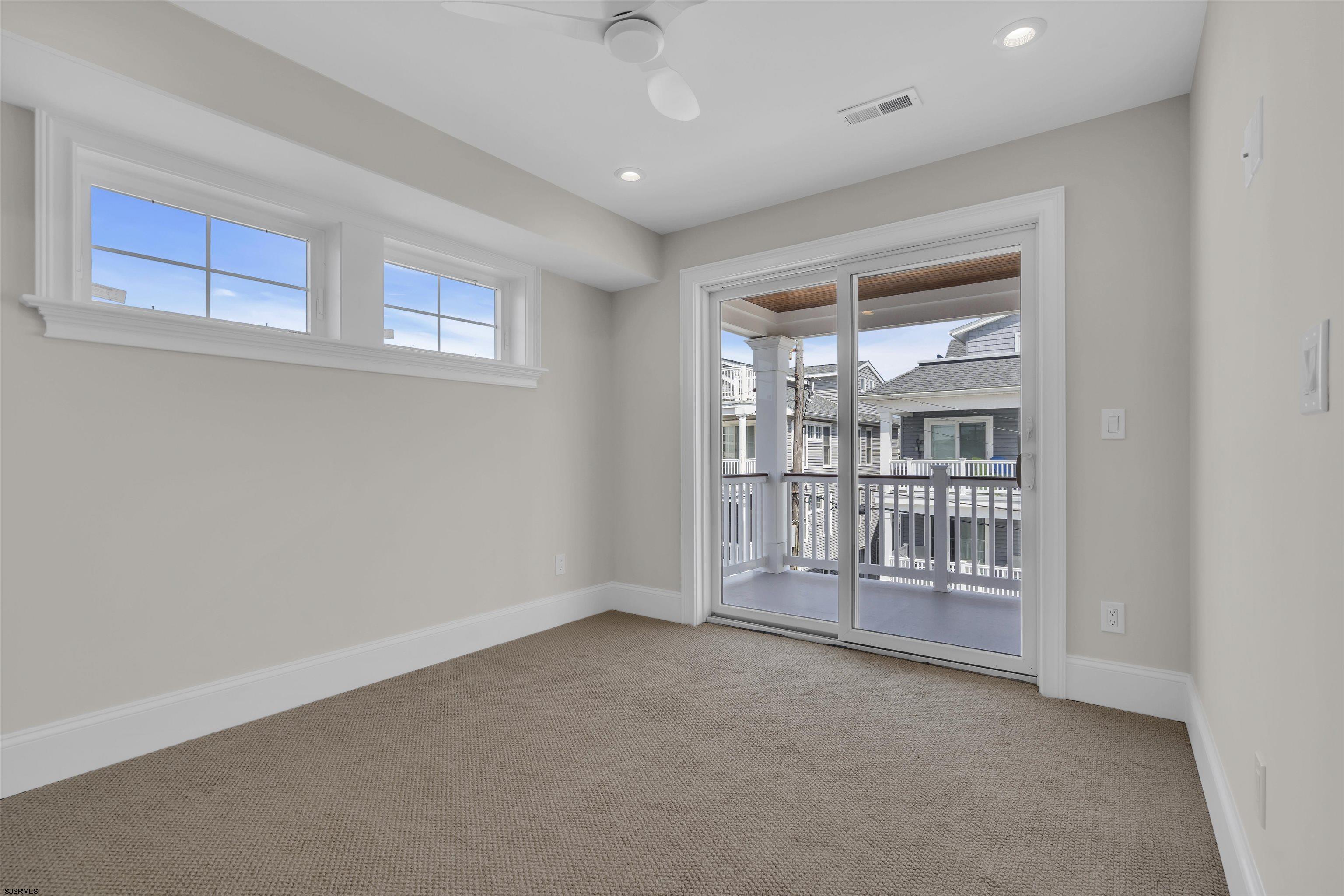 811 2nd Street Unit: 2