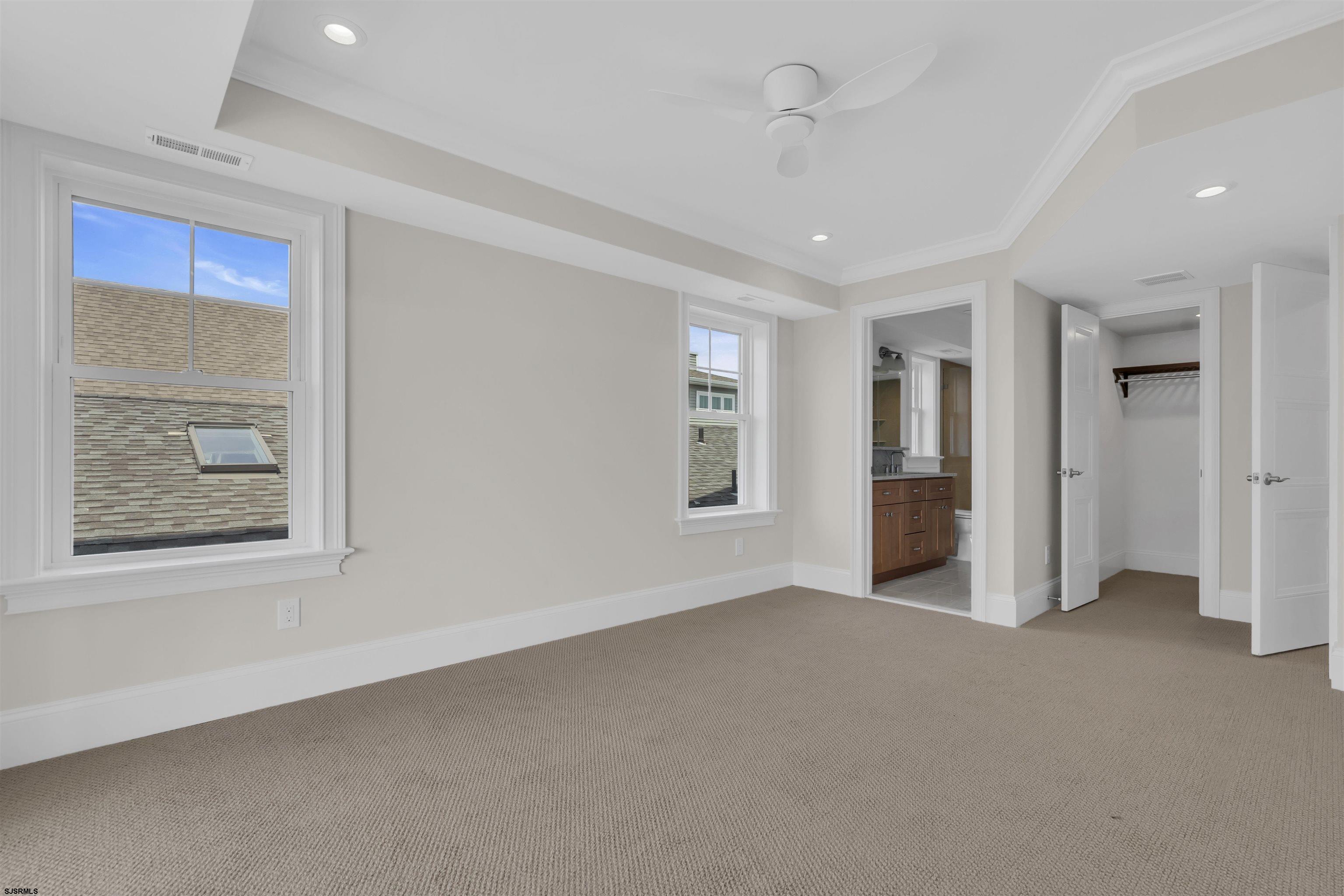 811 2nd Street Unit: 2