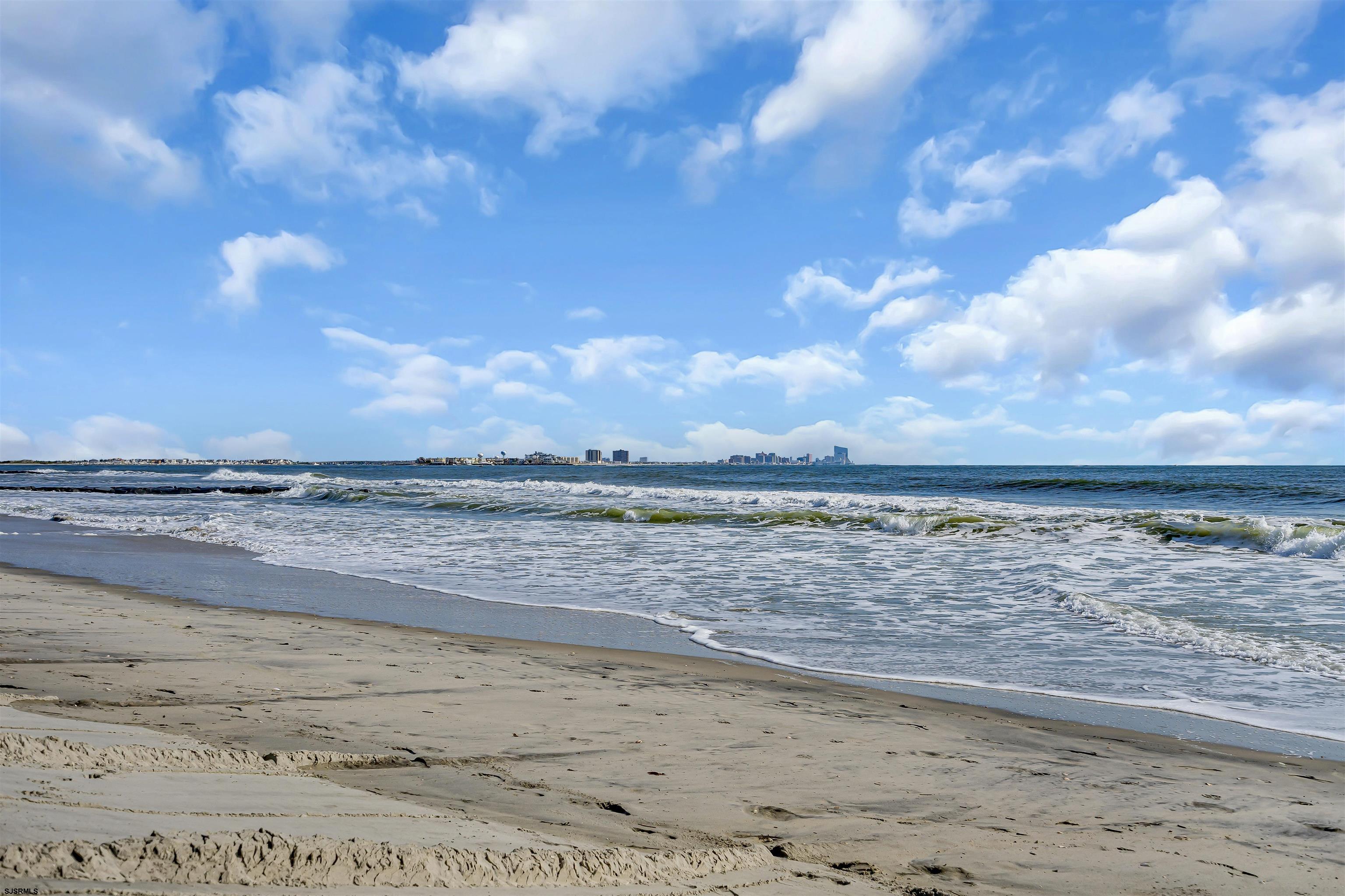 244 E Atlantic Blvd
